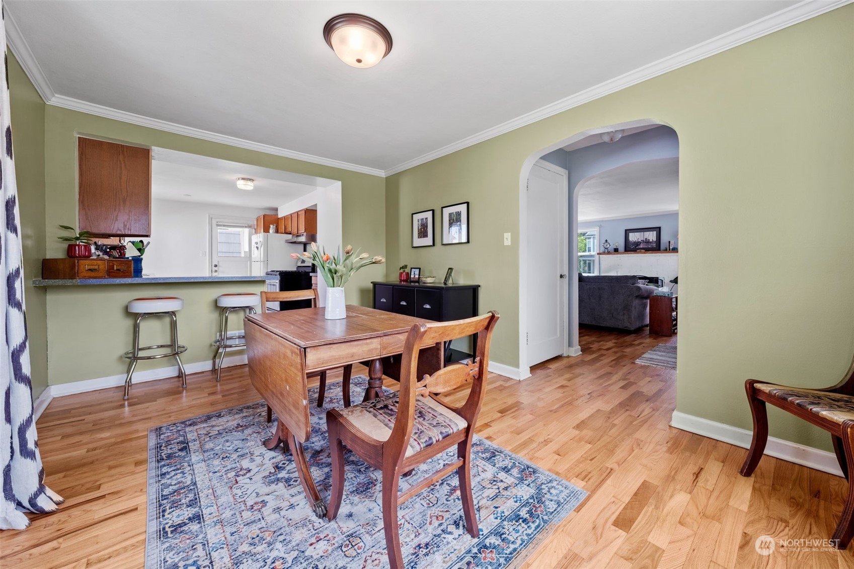 3401 N Madison