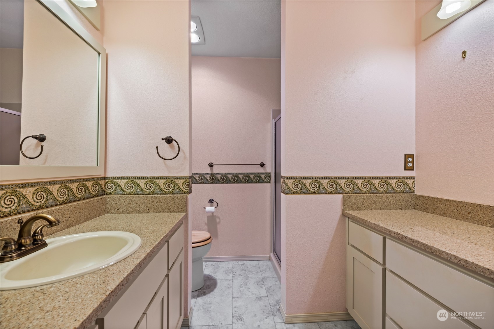 1311 N Highlands Parkway #6