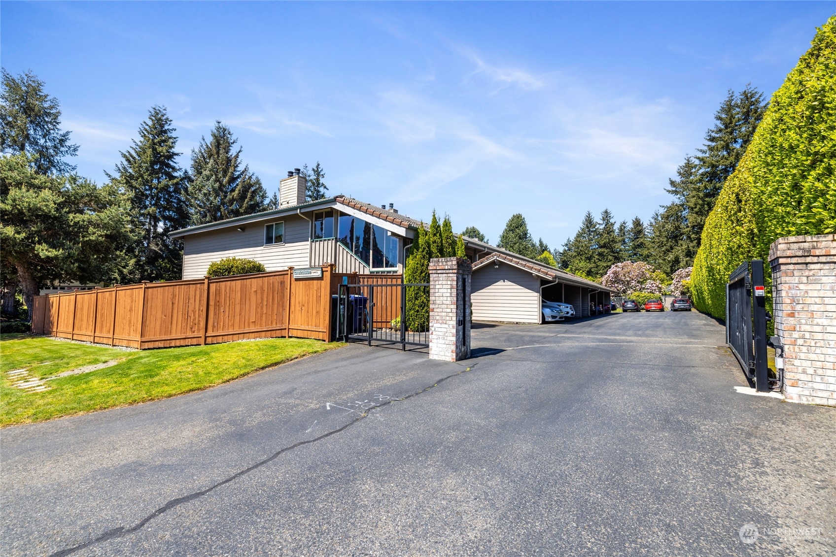 1311 N Highlands Parkway #6