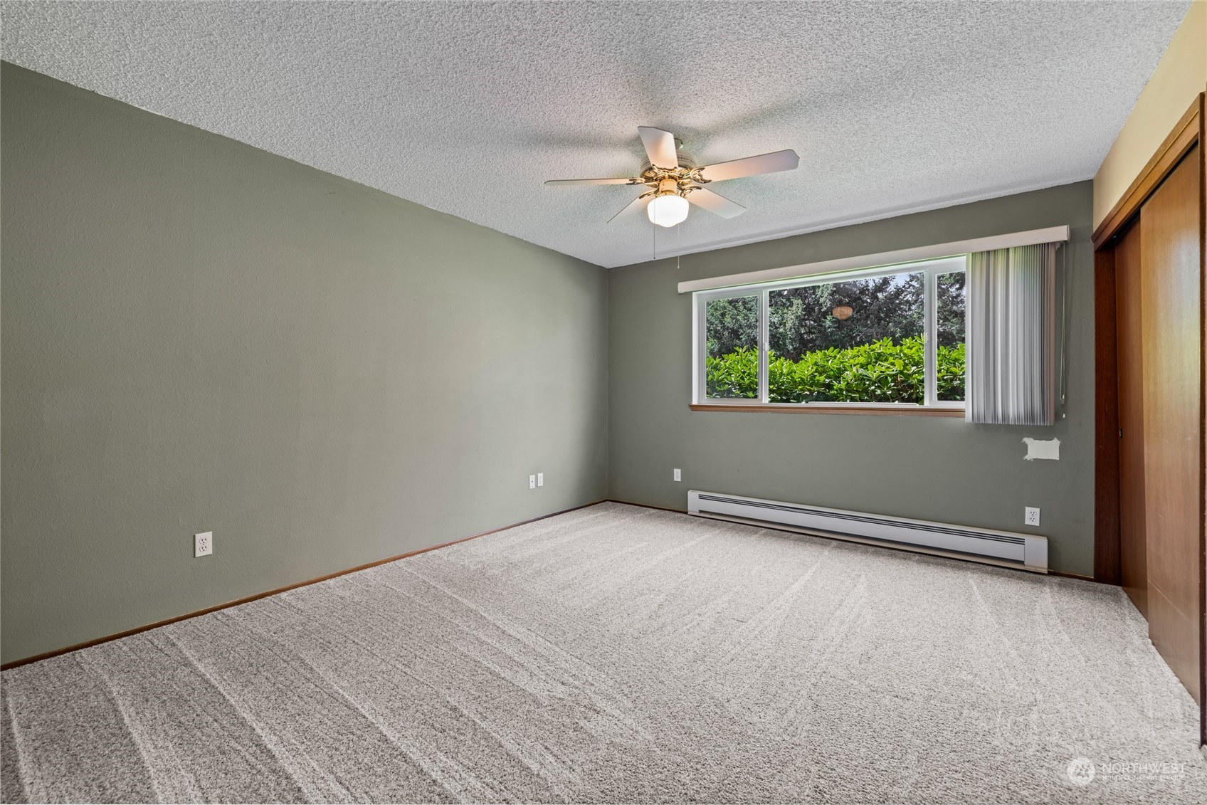 1311 N Highlands Parkway #6