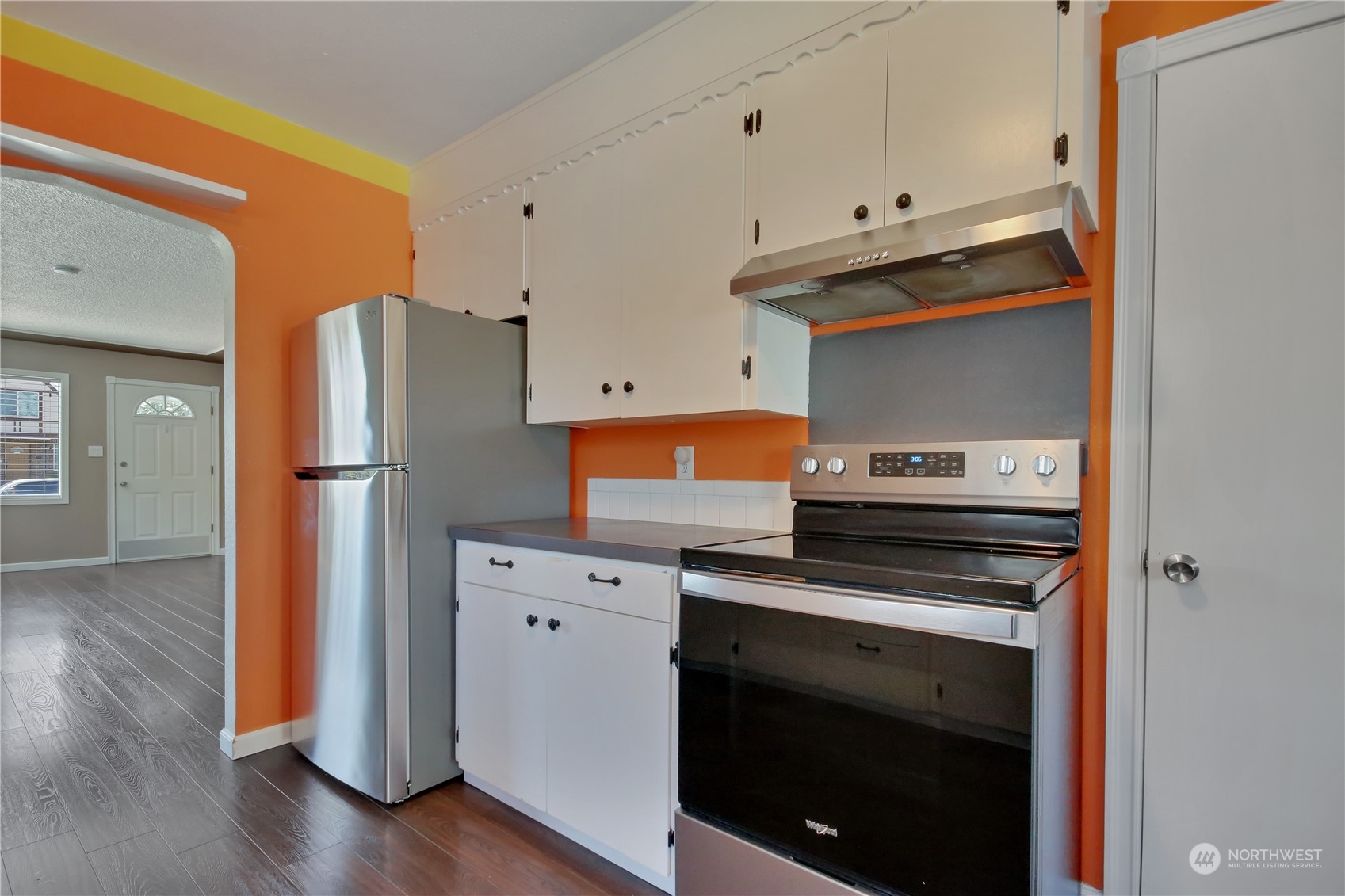 6239 S Warner Street