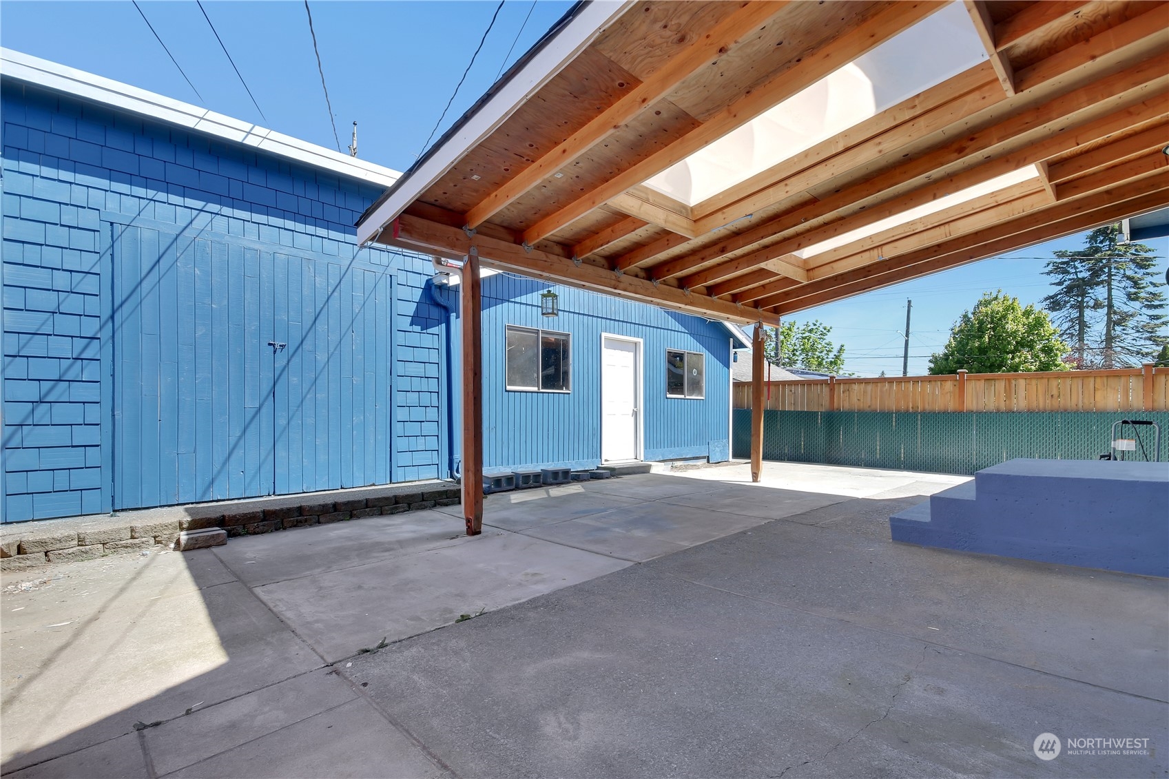 6239 S Warner Street