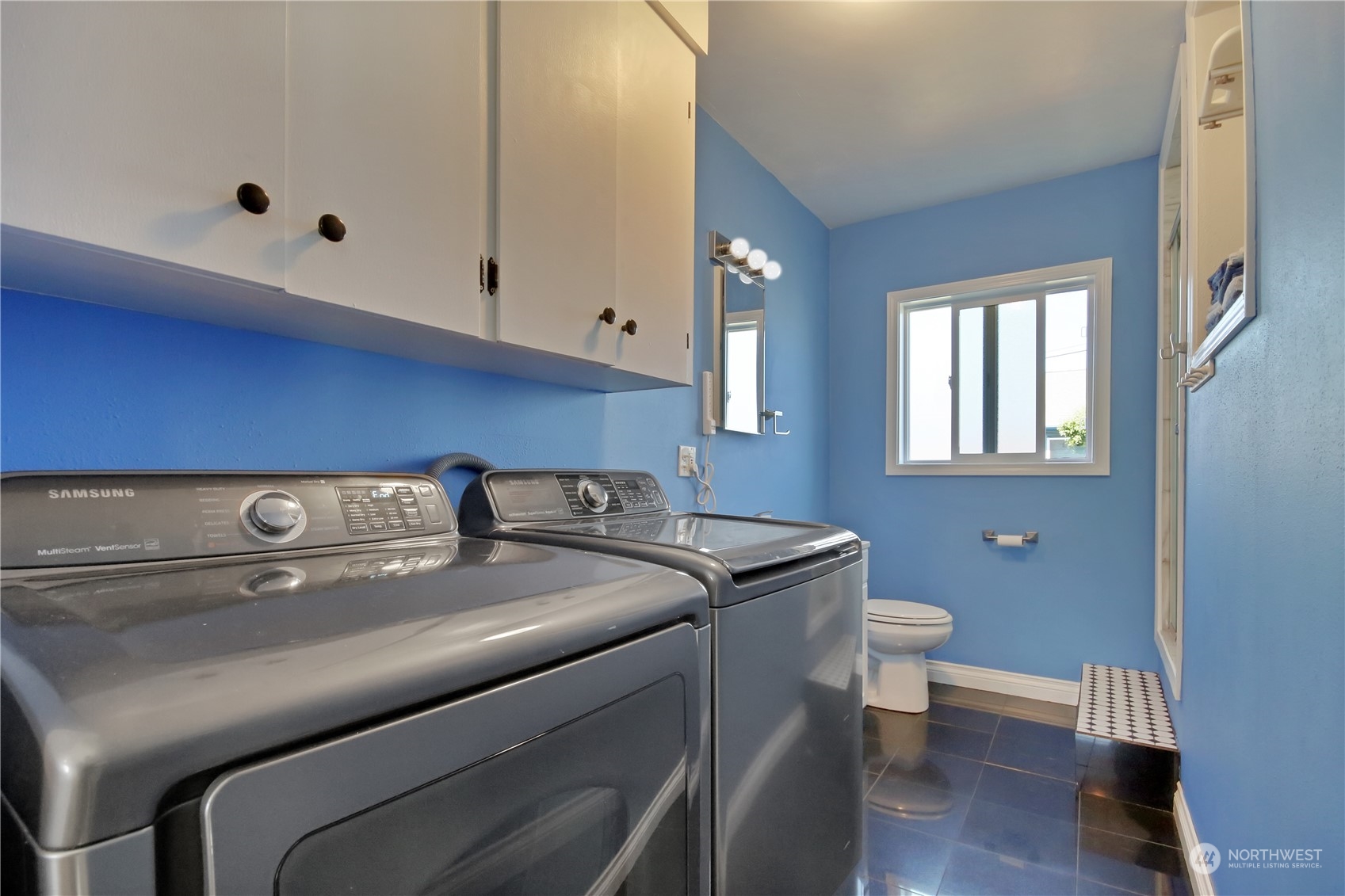 6239 S Warner Street