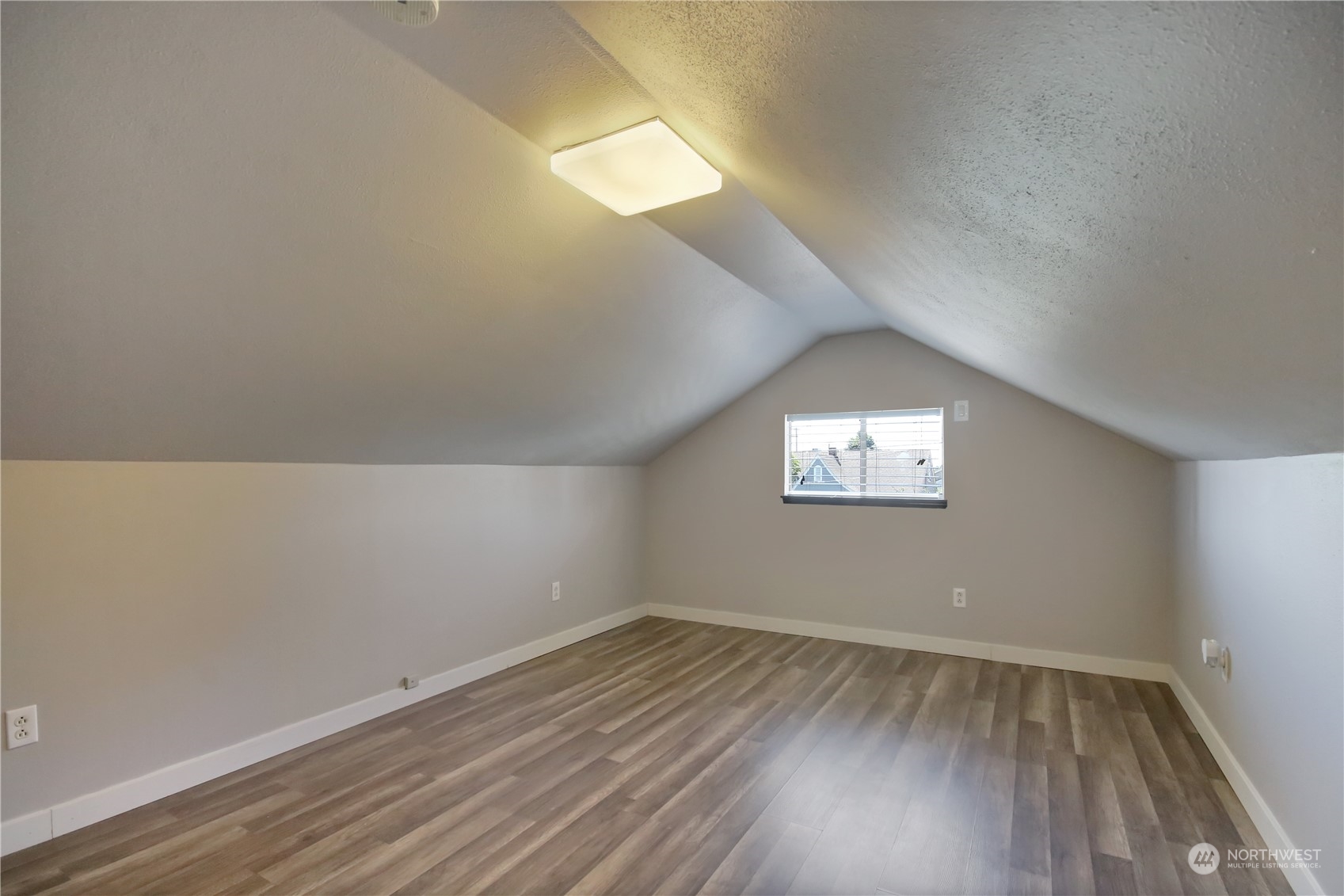 6239 S Warner Street