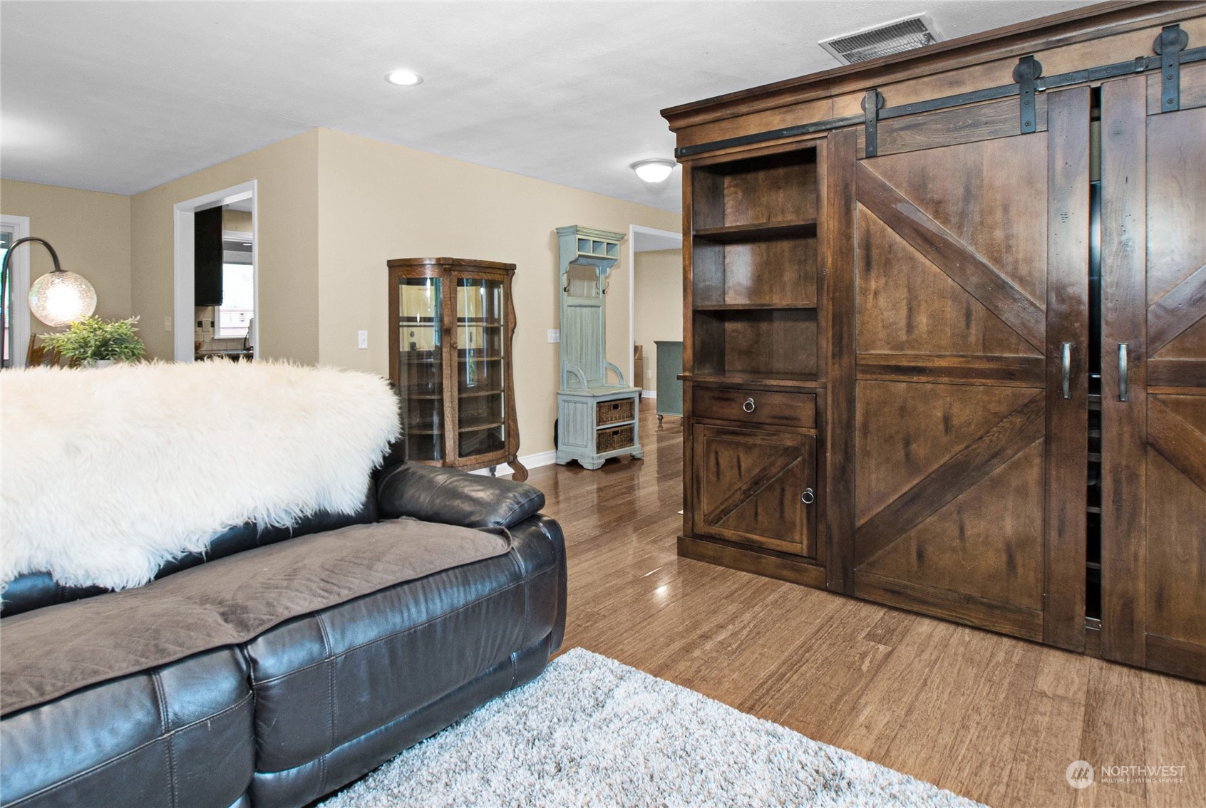 3922 Hillview Court NW, -4010