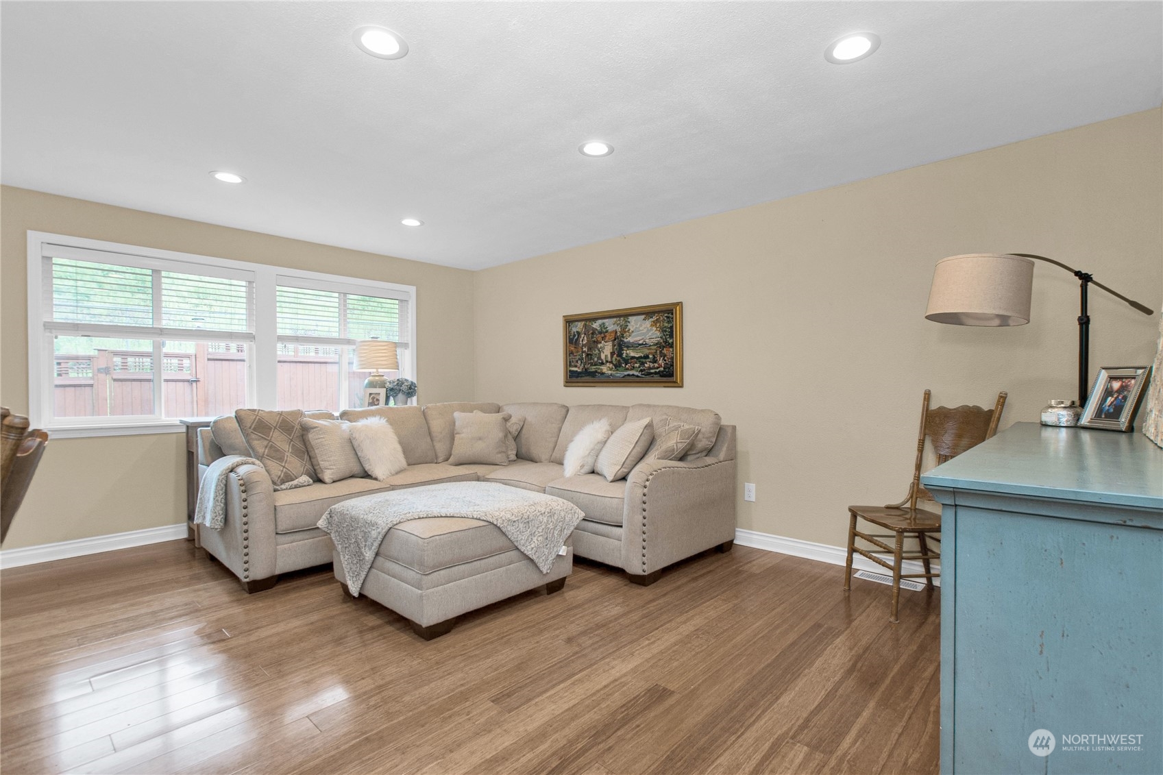 3922 Hillview Court NW, -4010