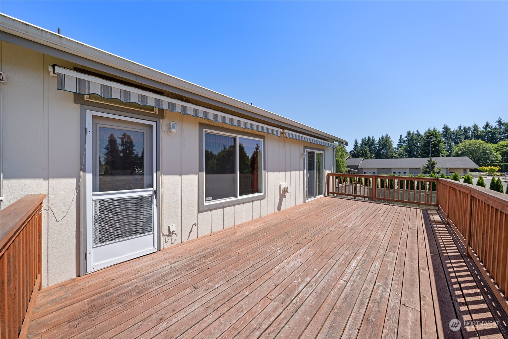 2212 33rd Avenue Ct SW