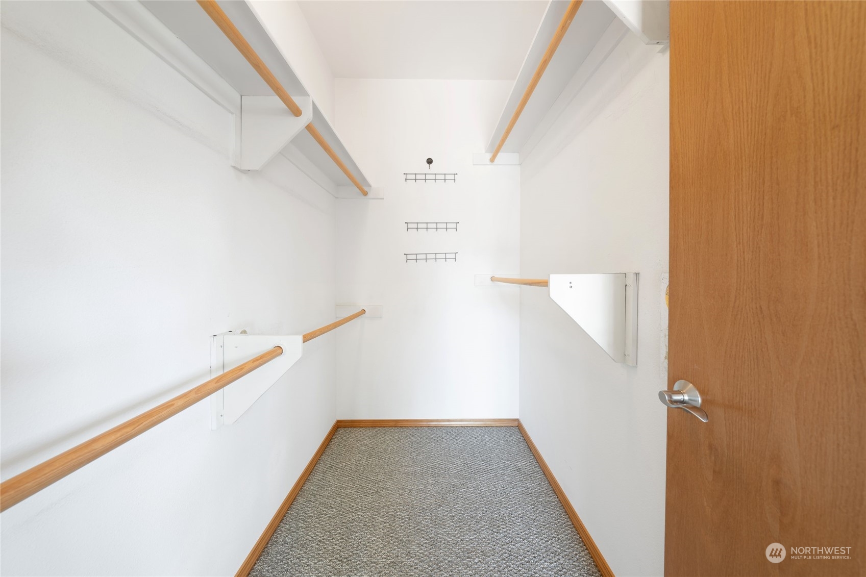 2212 33rd Avenue Ct SW