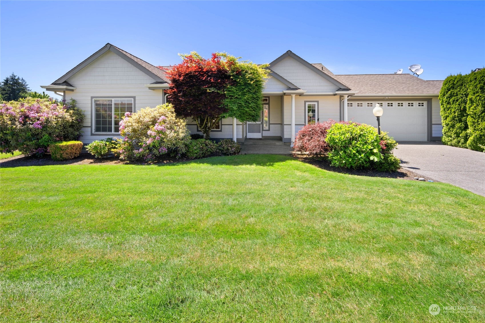 2212 33rd Avenue Ct SW