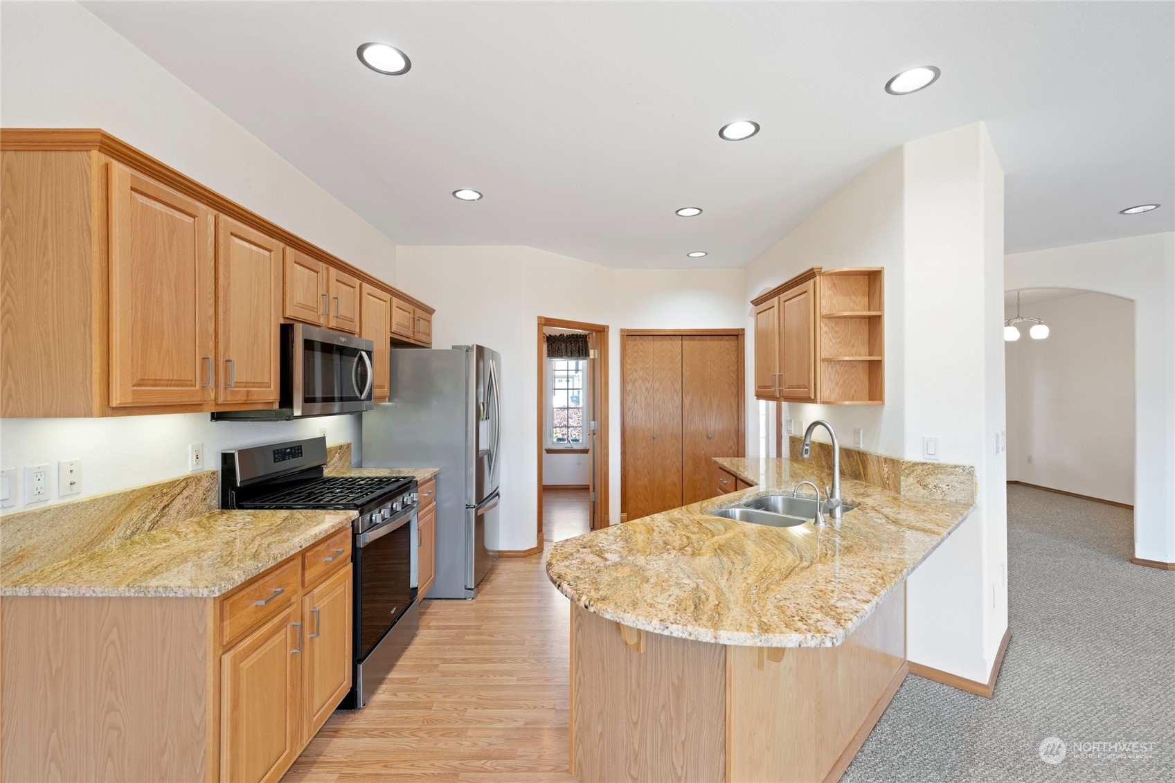 2212 33rd Avenue Ct SW