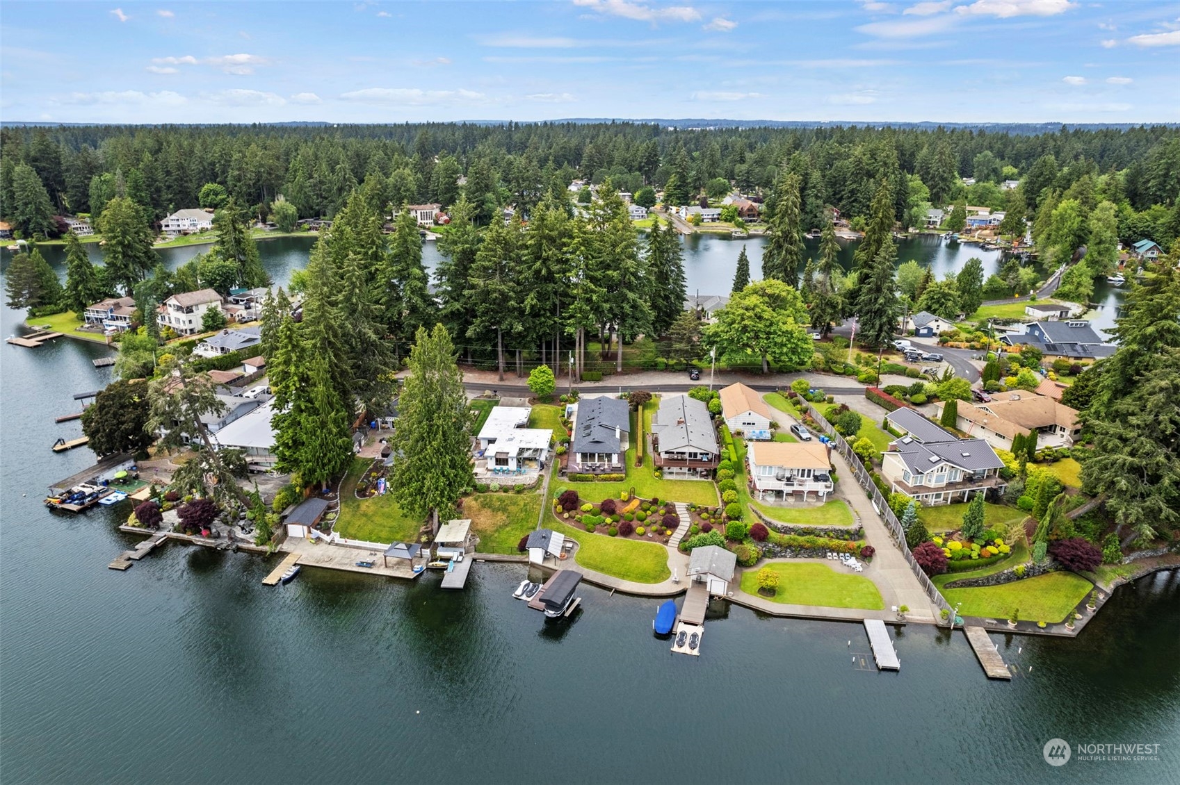 1102 Mountain View Boulevard S