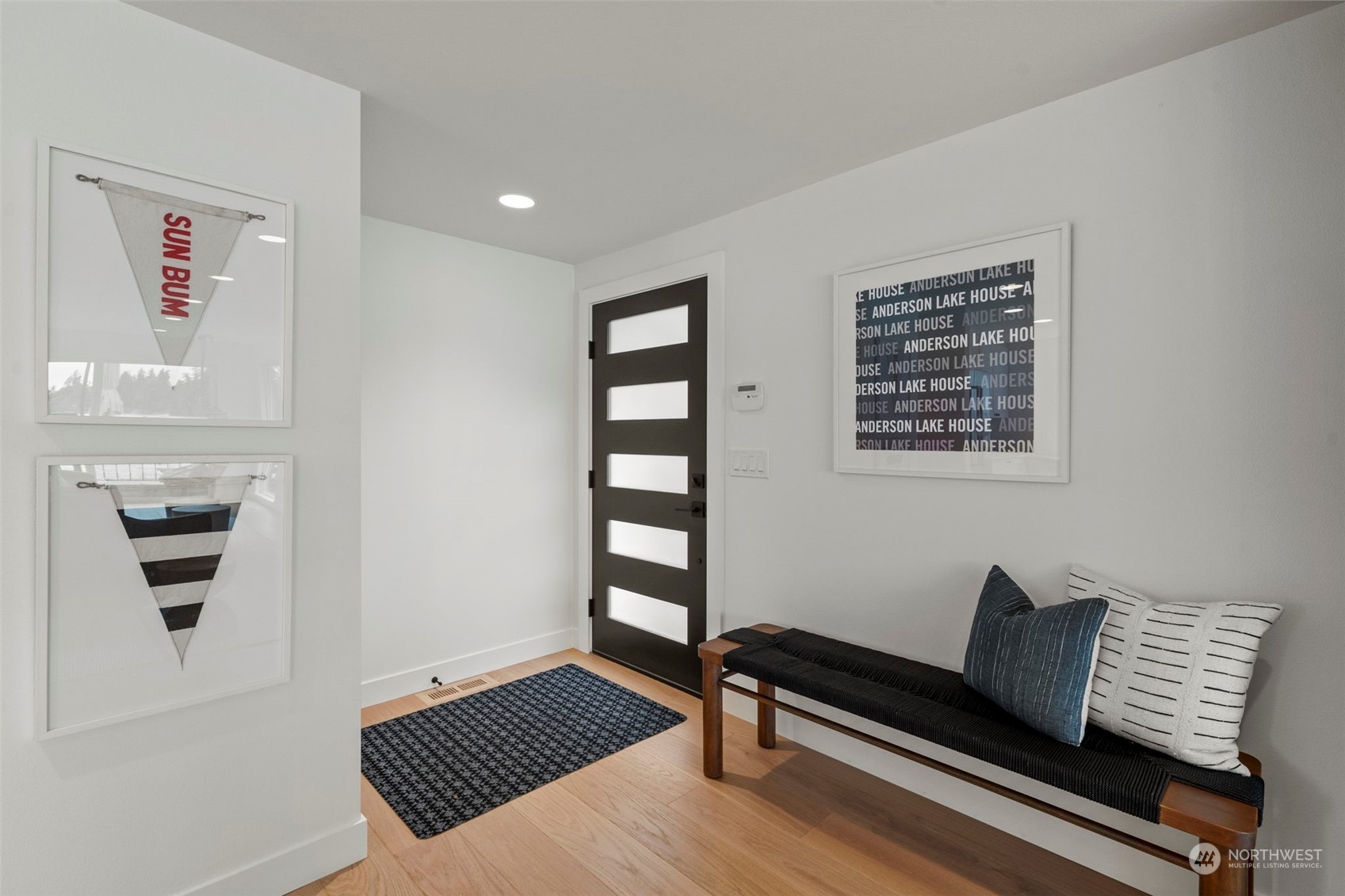 1102 Mountain View Boulevard S