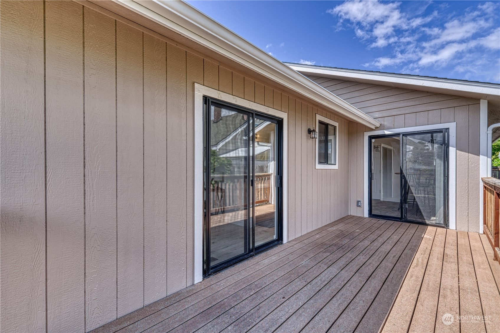 2215 N Ferdinand Street