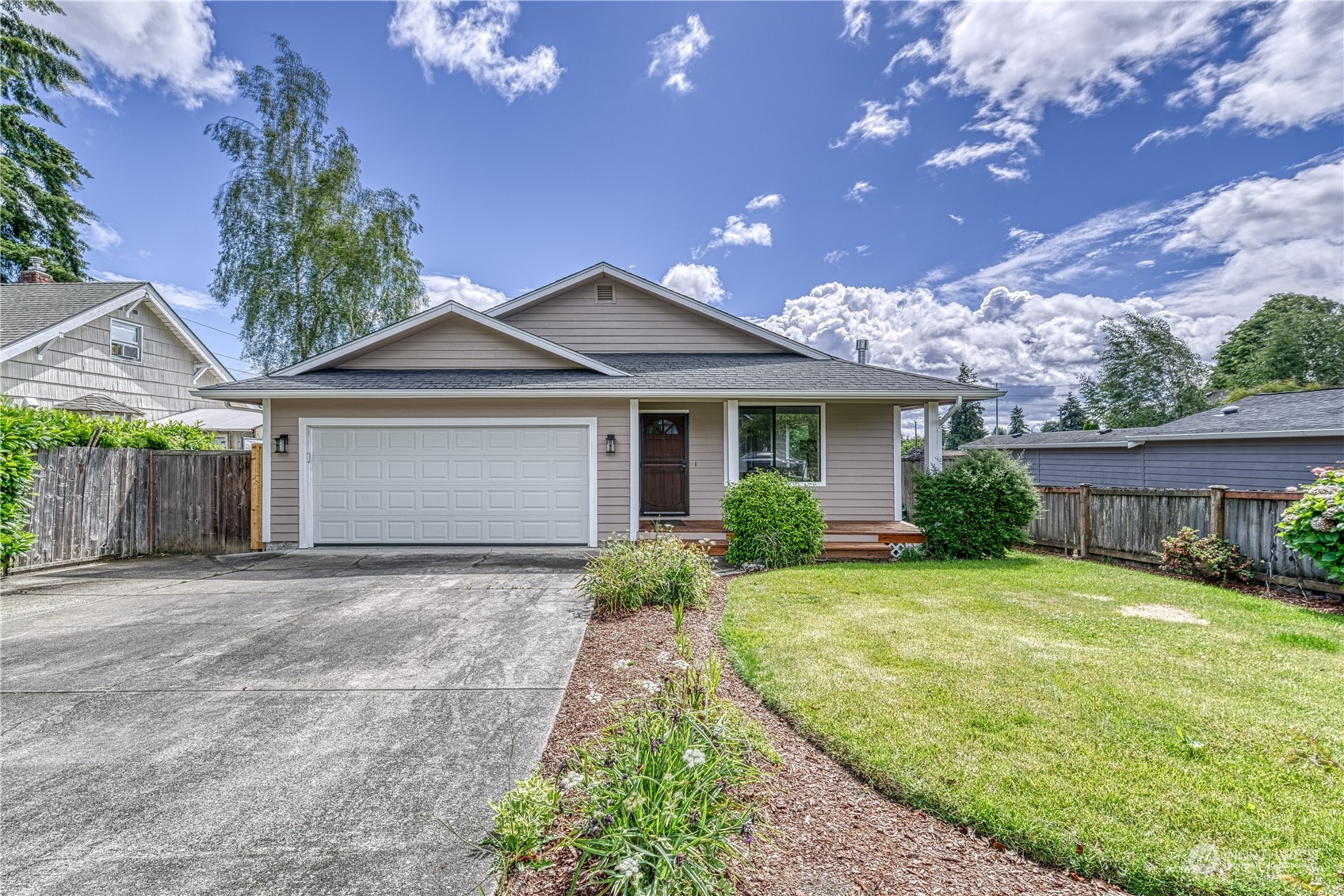 2215 N Ferdinand Street