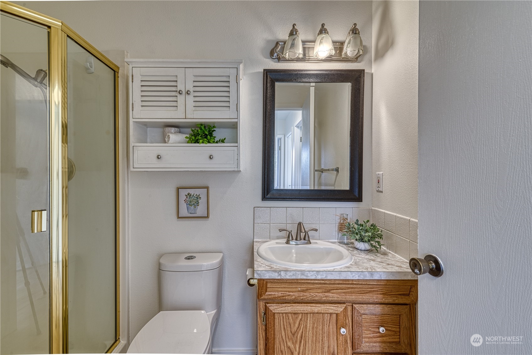 2215 N Ferdinand Street