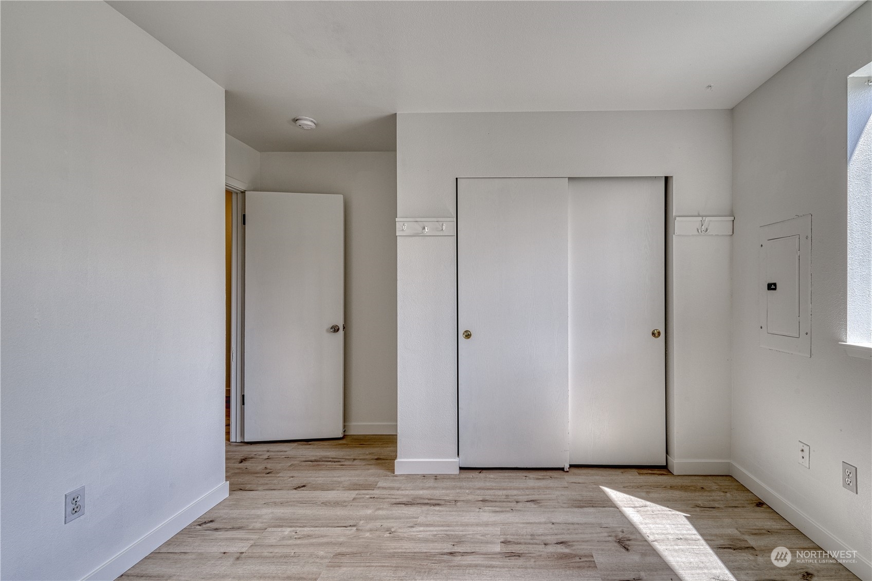 2215 N Ferdinand Street