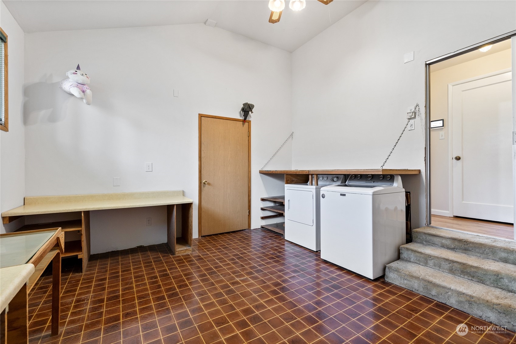 3315 S J Street , -4014