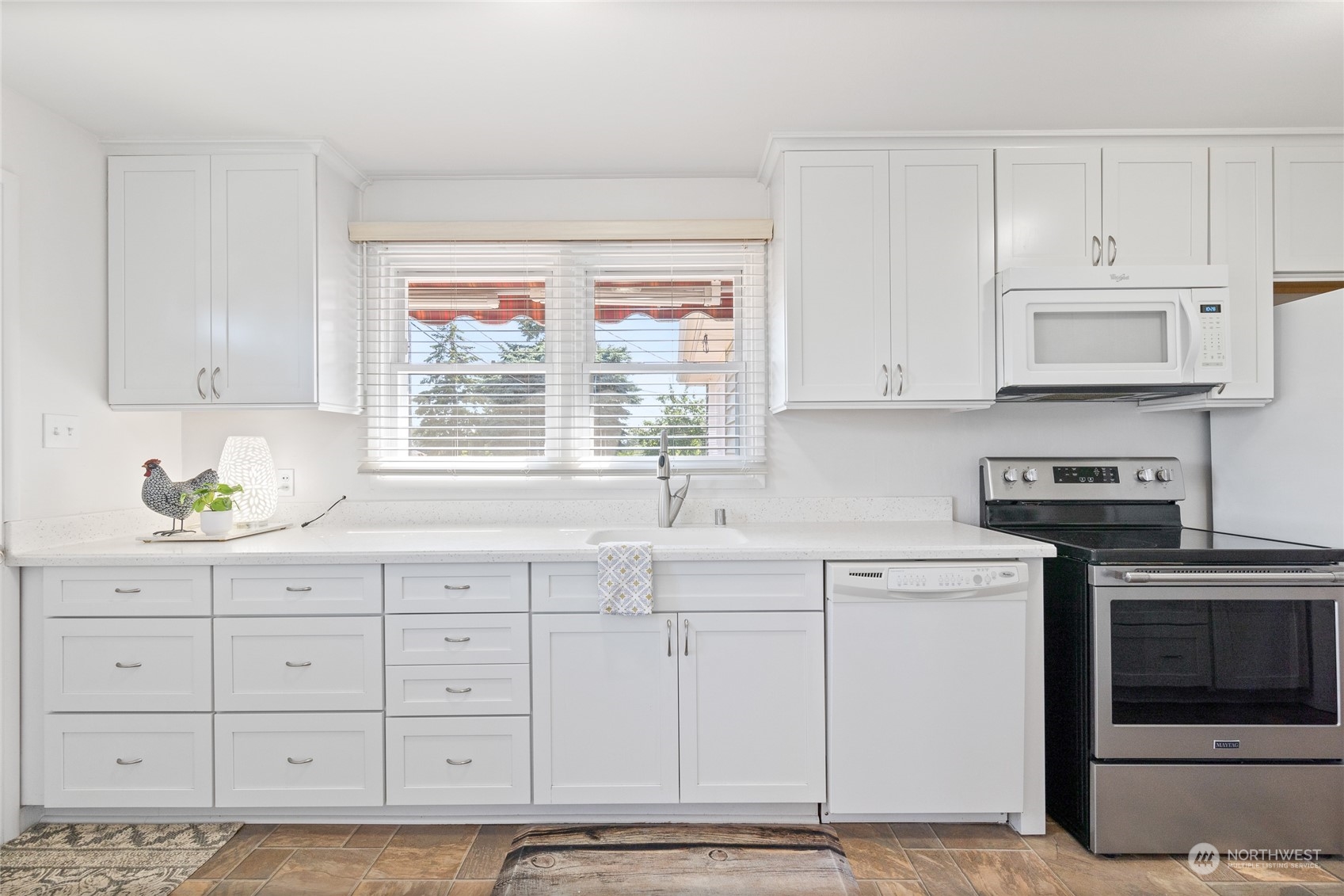 3315 S J Street , -4014