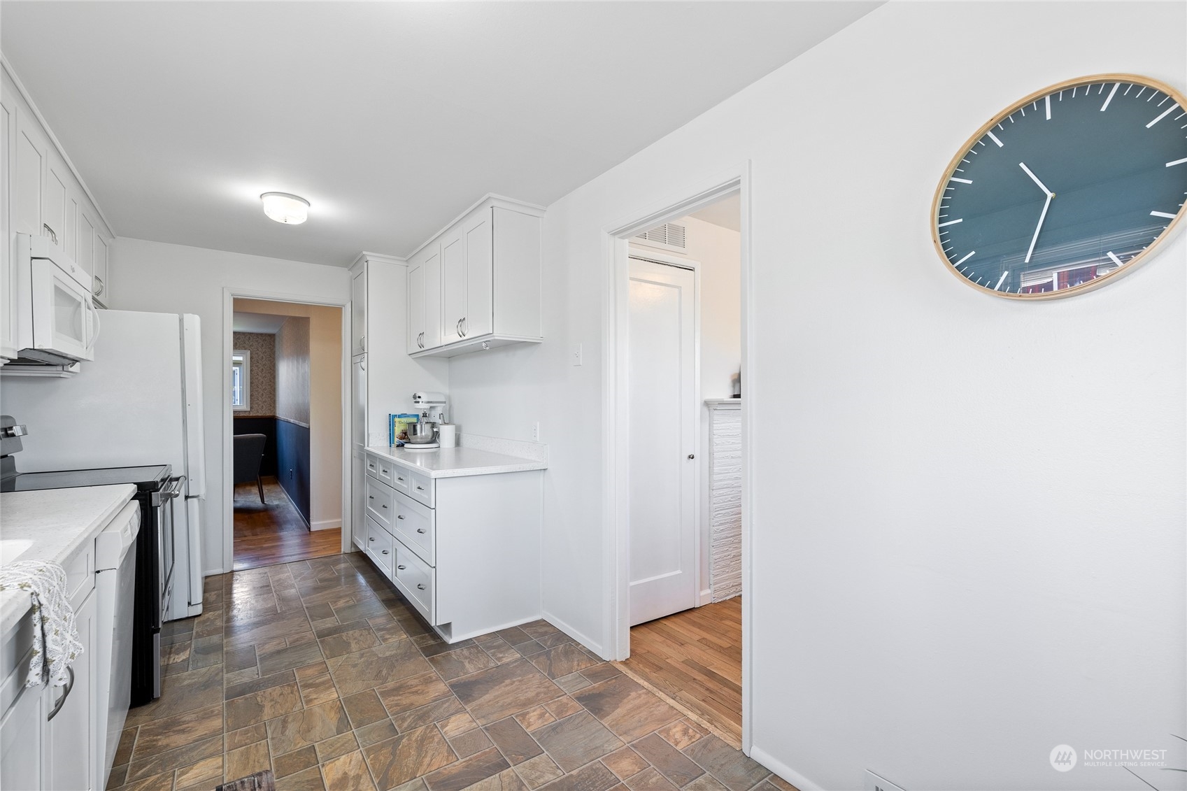 3315 S J Street , -4014