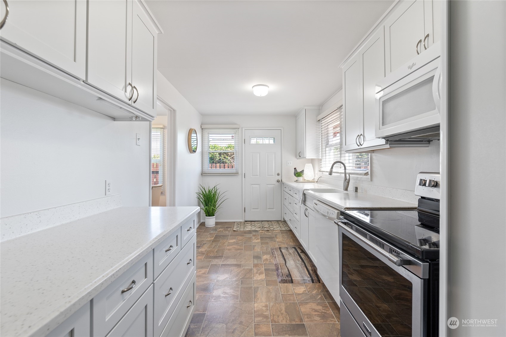 3315 S J Street , -4014