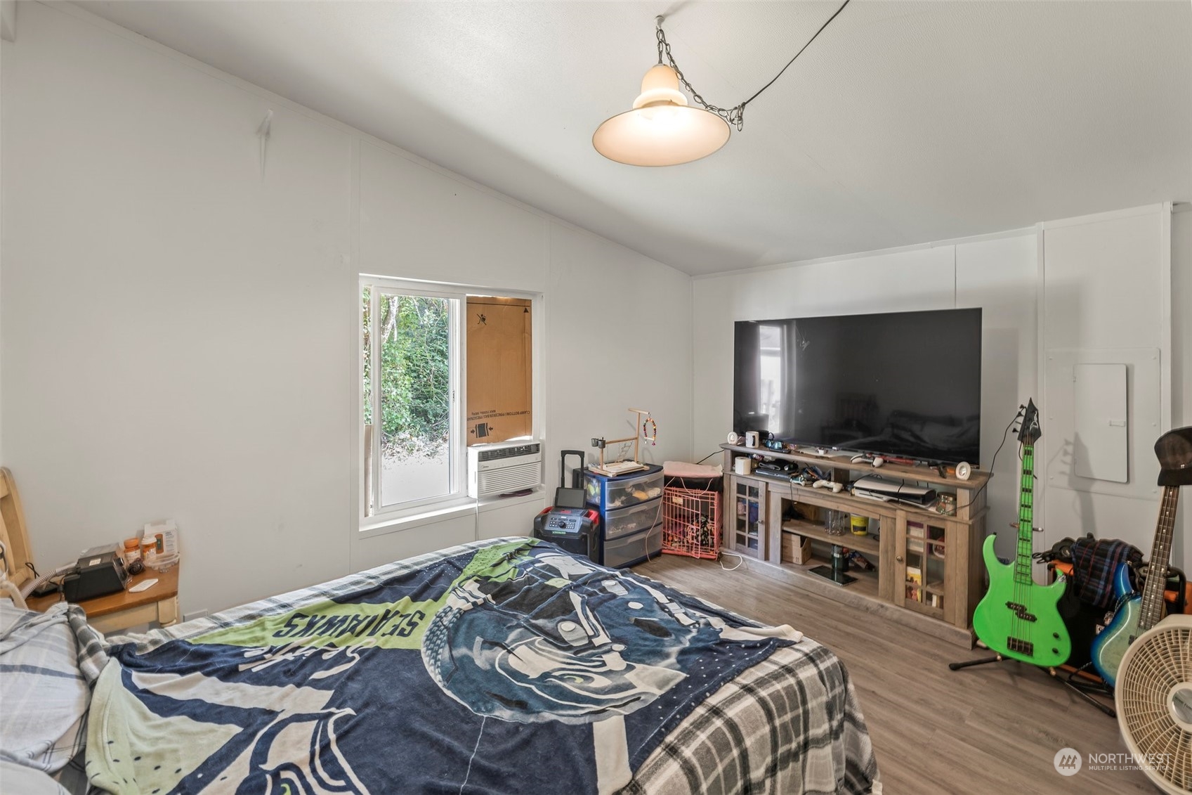 7973 Ebbert Drive SE