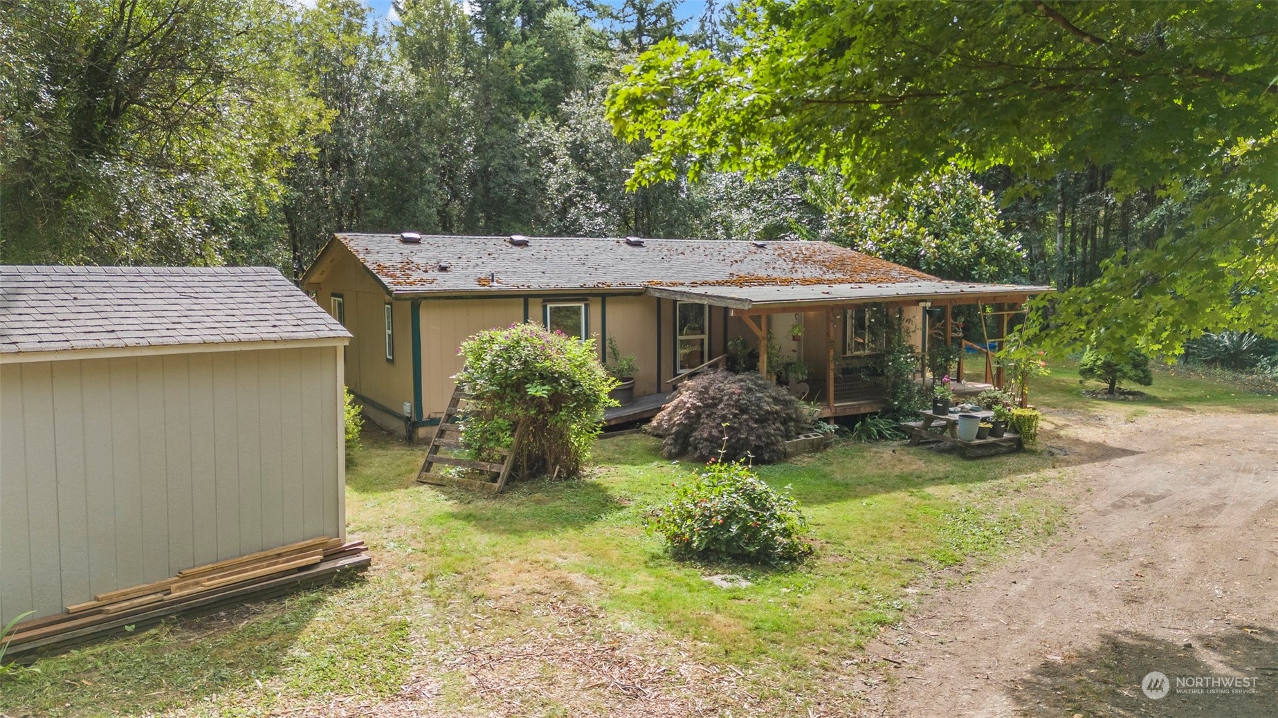 7973 Ebbert Drive SE