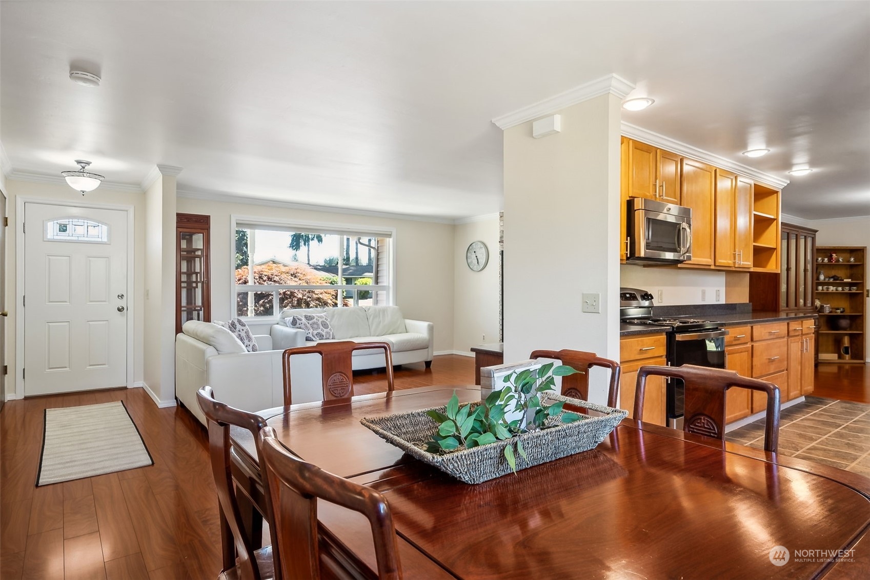 4226 Tarawa Place NE