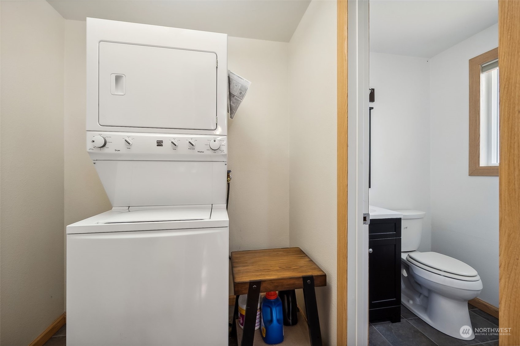 4226 Tarawa Place NE