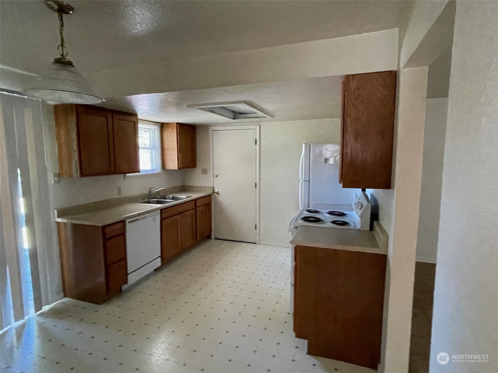 1109 117th Street S, -2547