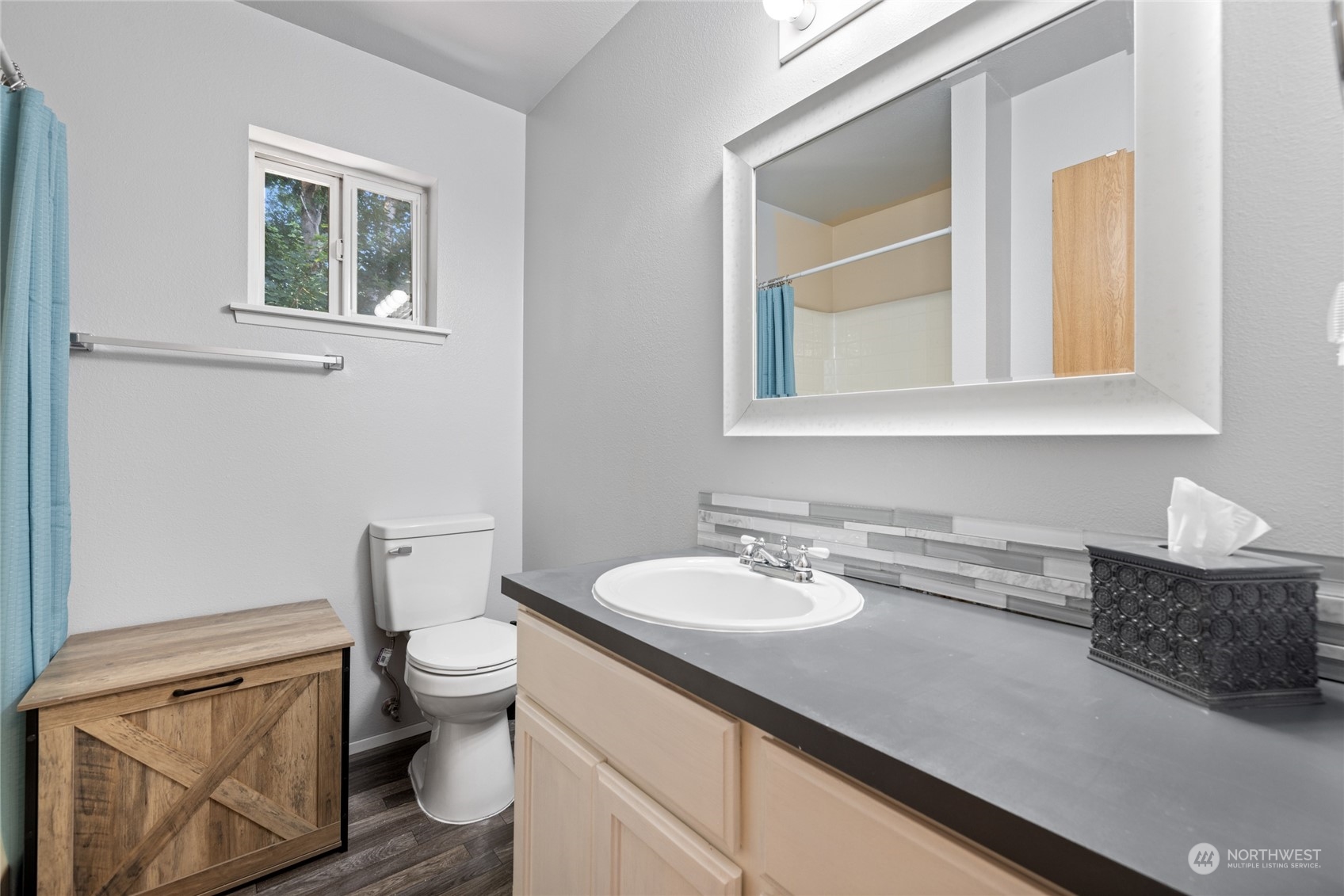 1222 7th Street SE #F