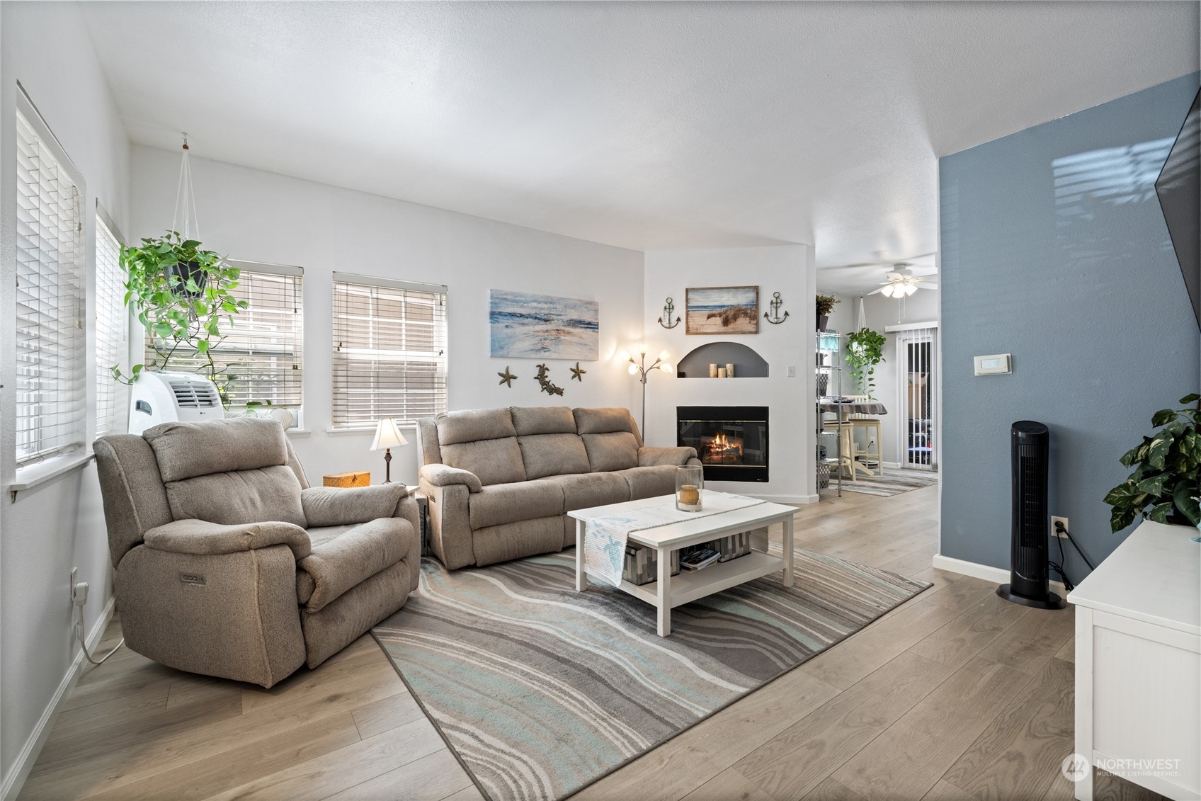 1222 7th Street SE #F