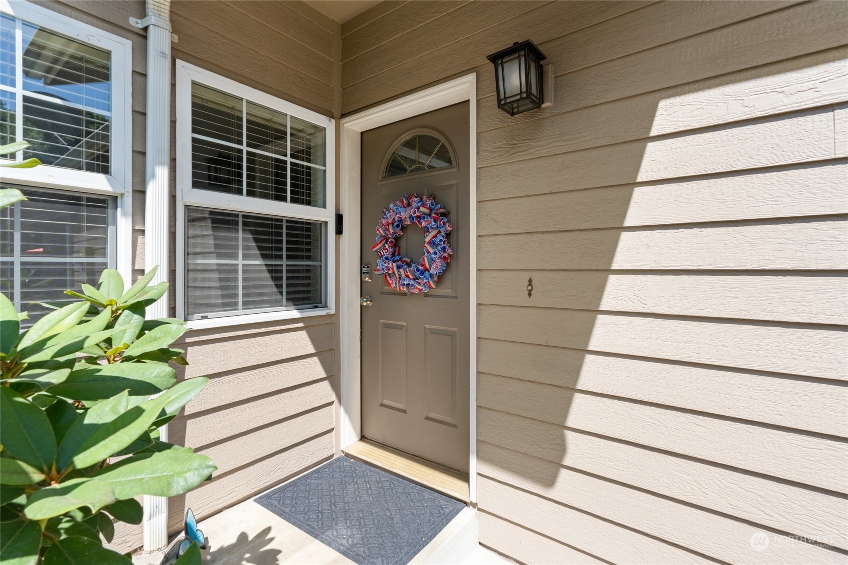 1222 7th Street SE #F