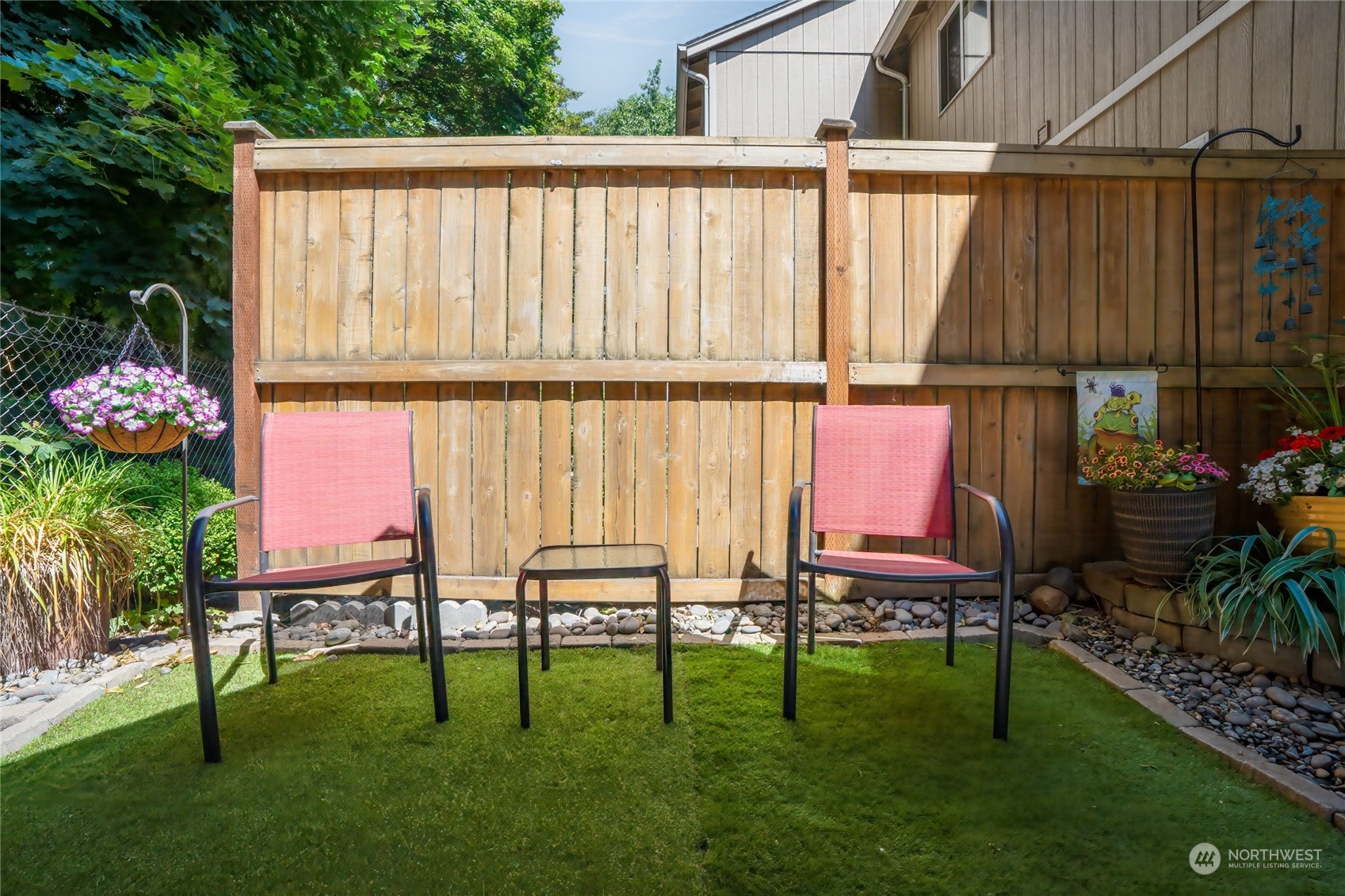 1222 7th Street SE #F