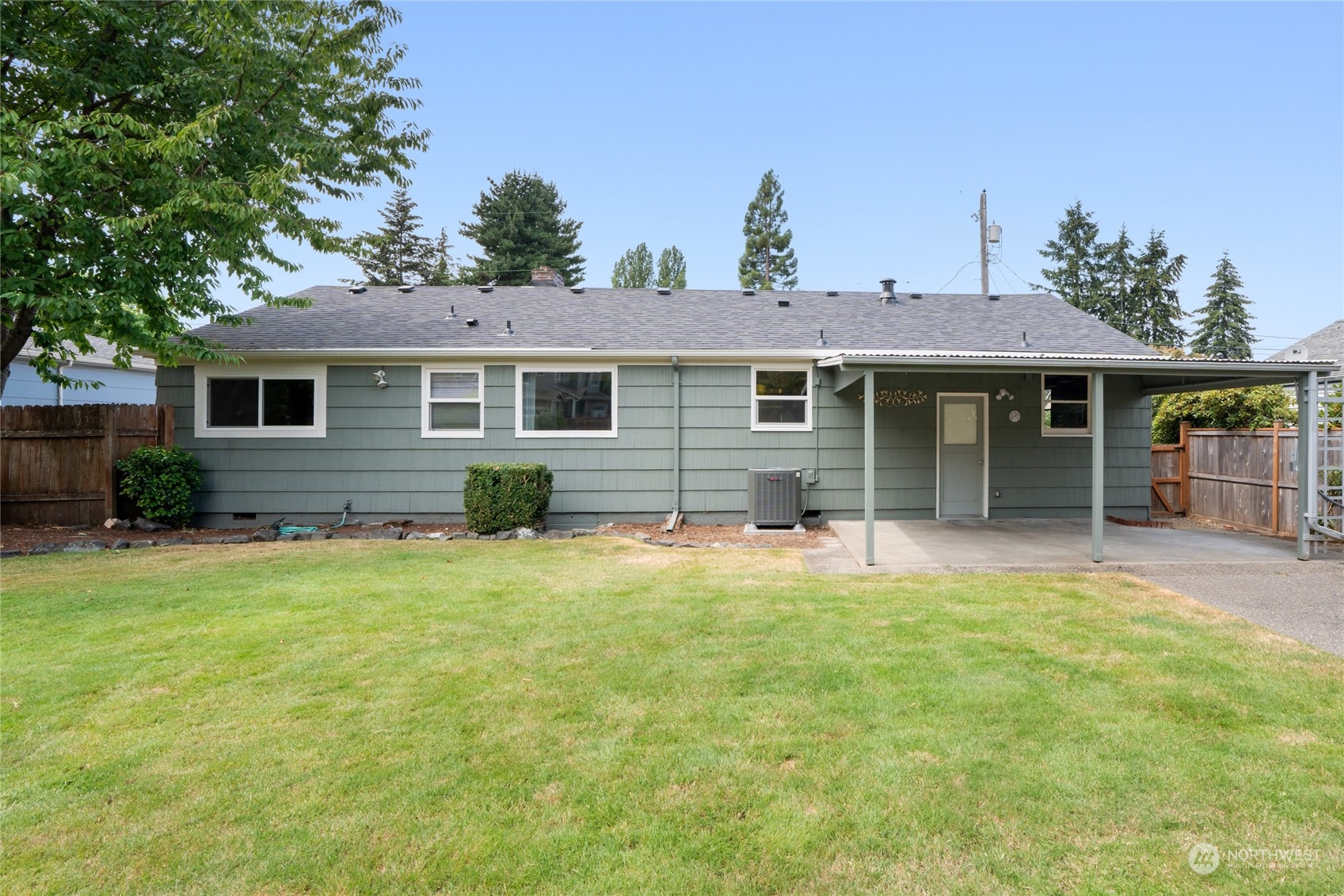 2401 78th Avenue W