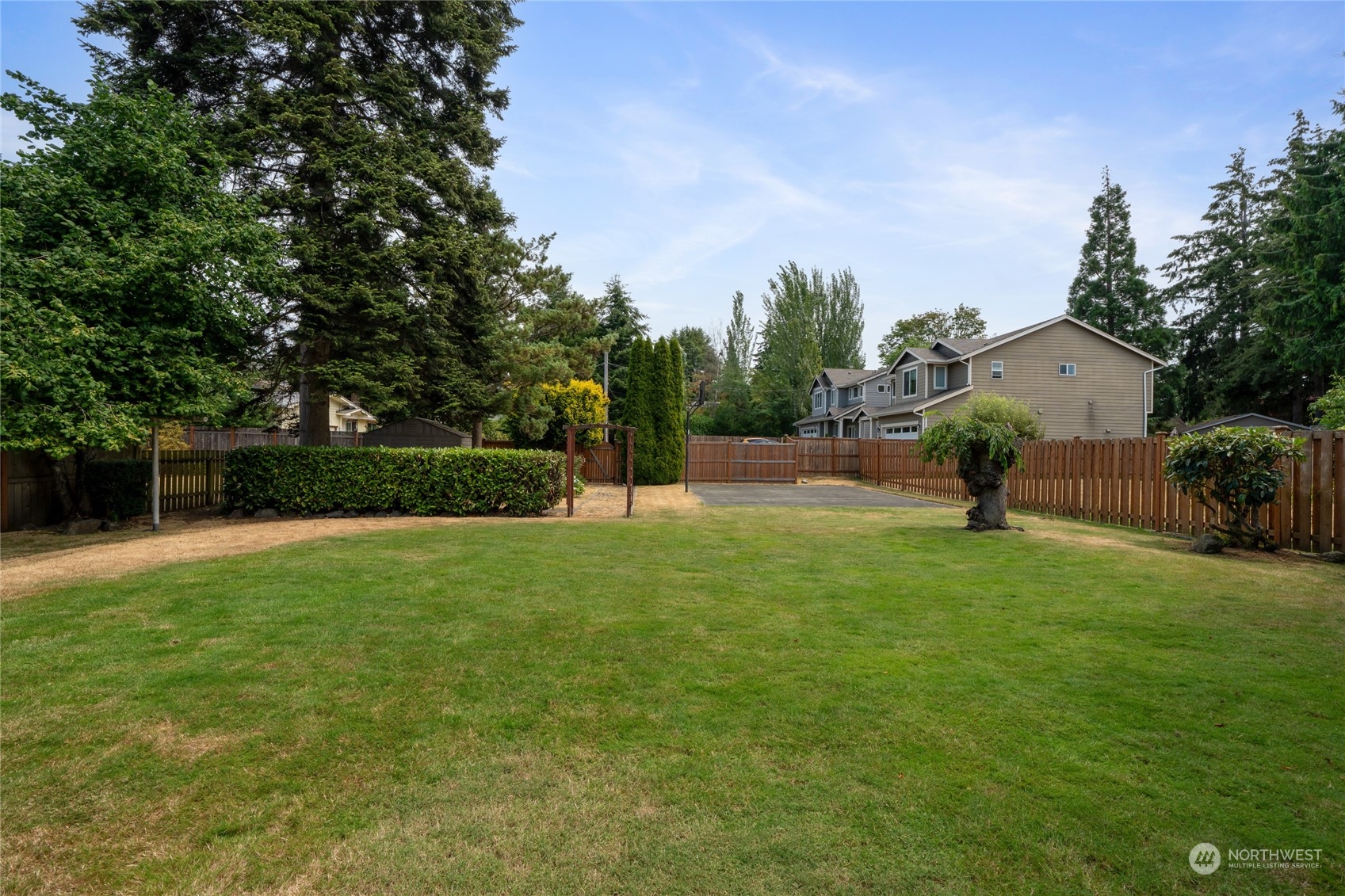 2401 78th Avenue W