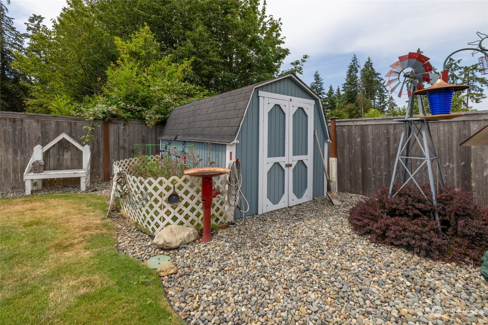 2727 Sutherland Place