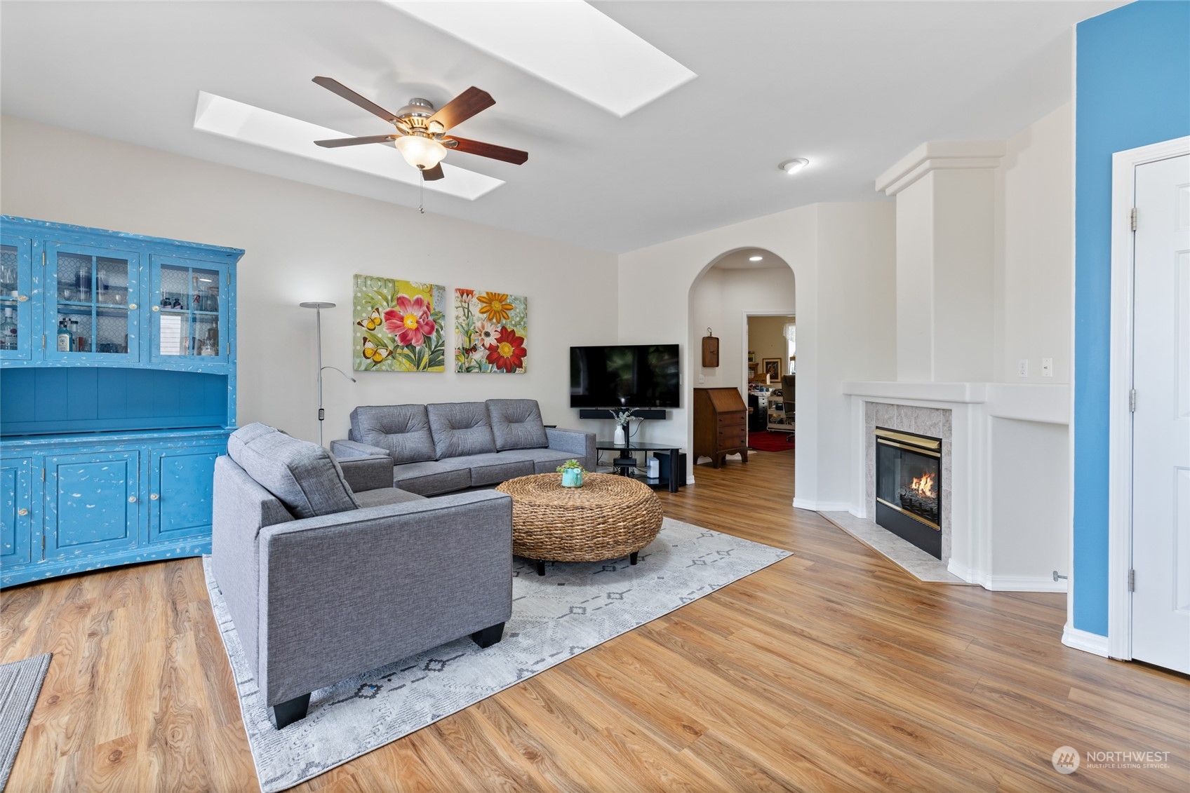 2727 Sutherland Place