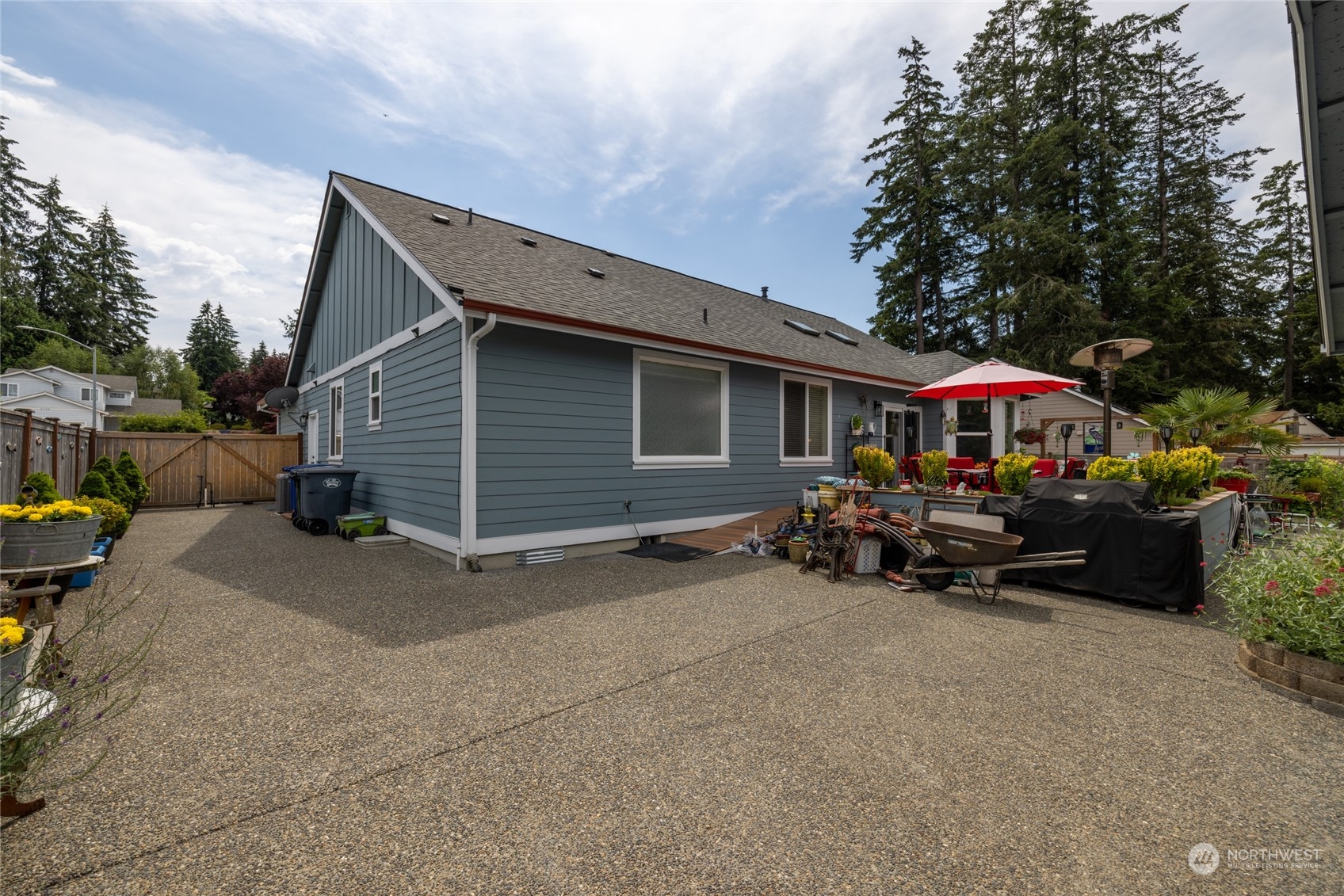 2727 Sutherland Place