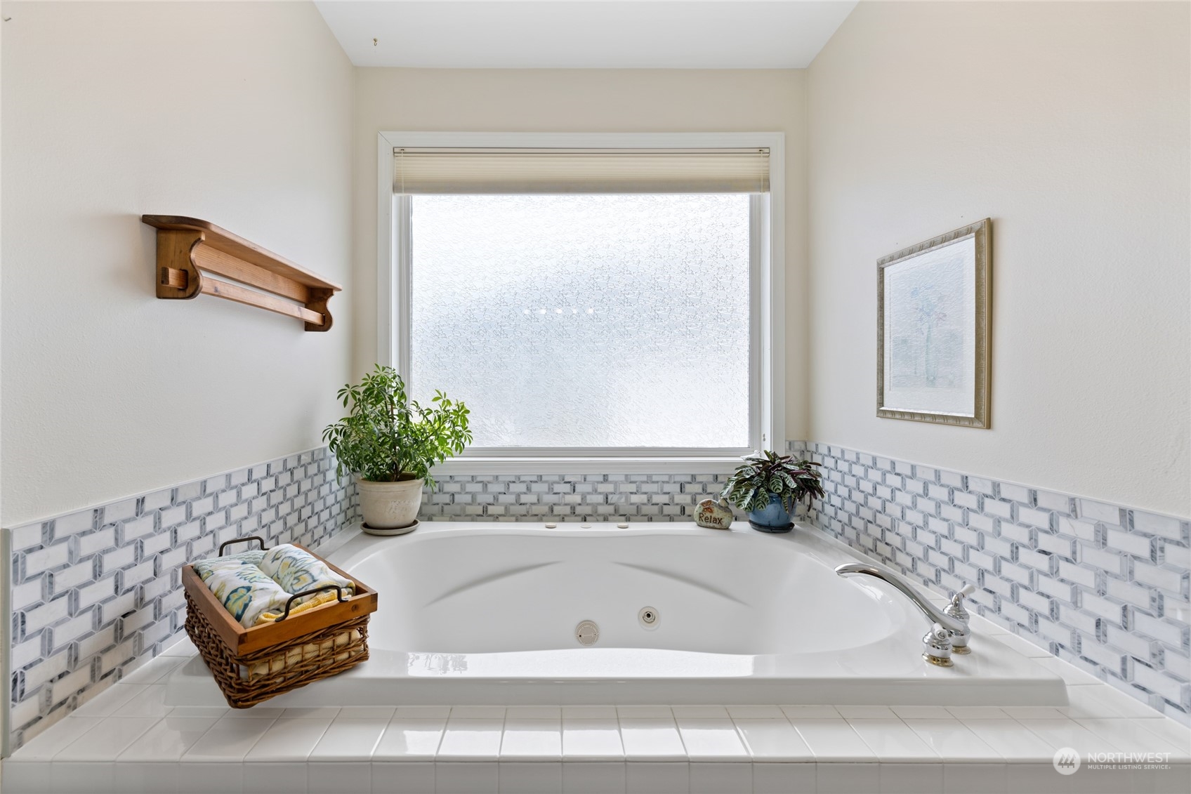 2727 Sutherland Place