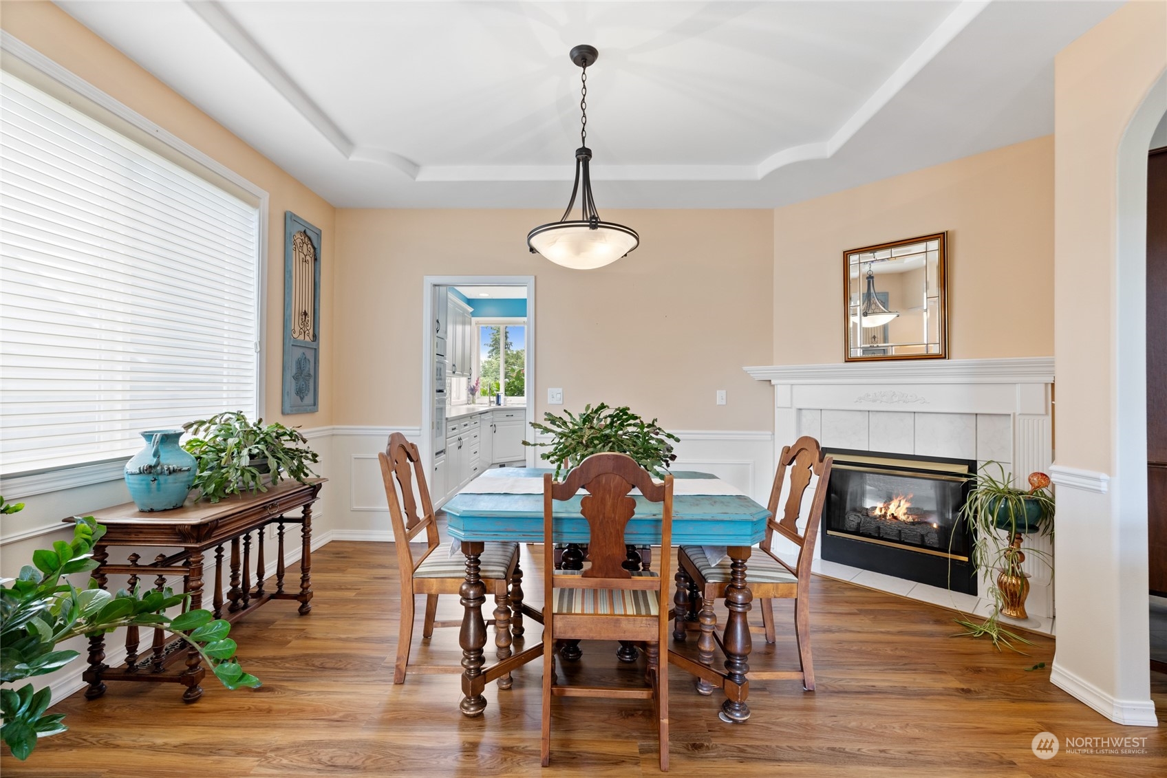 2727 Sutherland Place