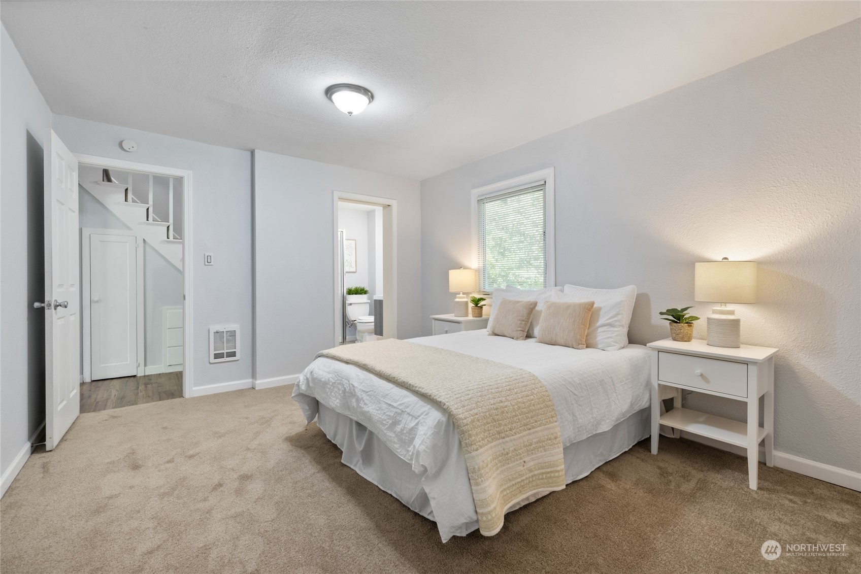 1319 E 65th Street