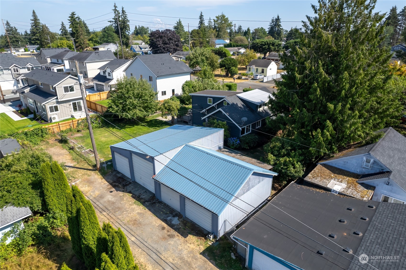 1319 E 65th Street