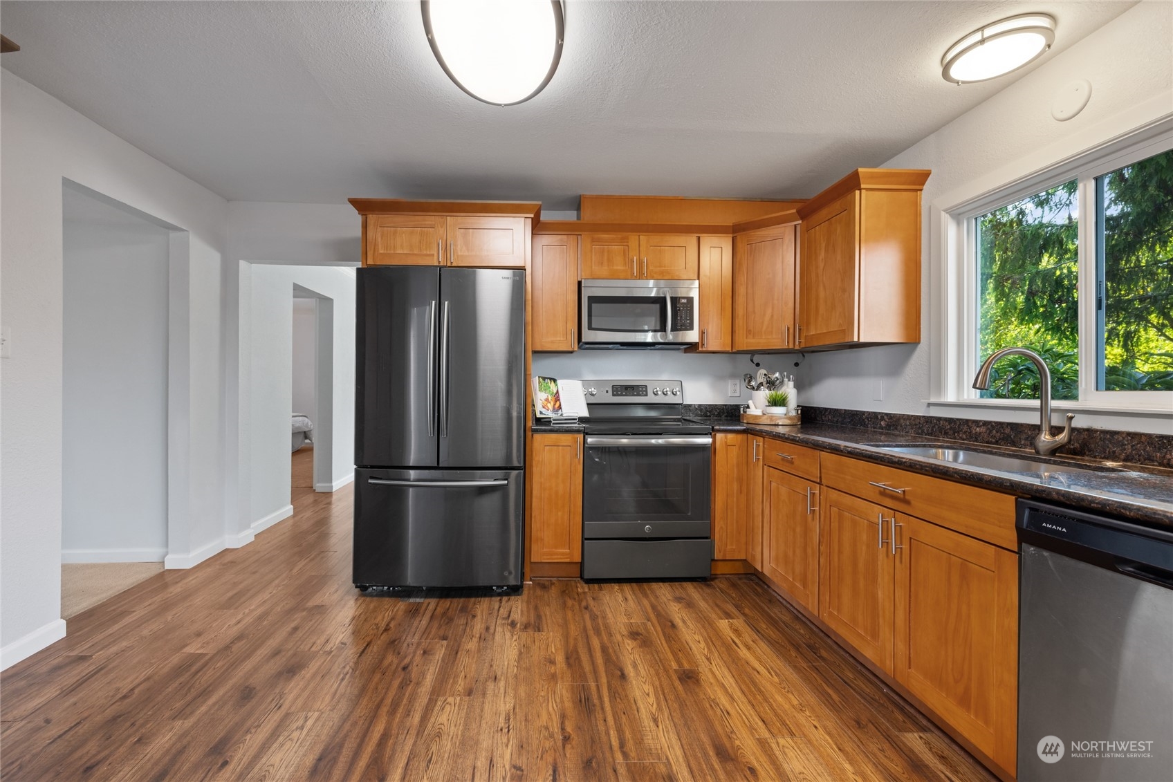 1319 E 65th Street