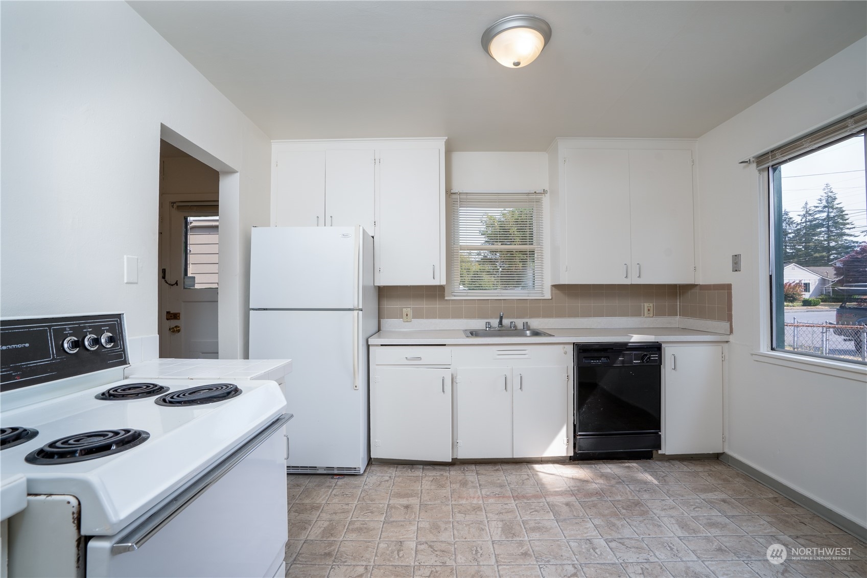 1008 S Hawthorne Street