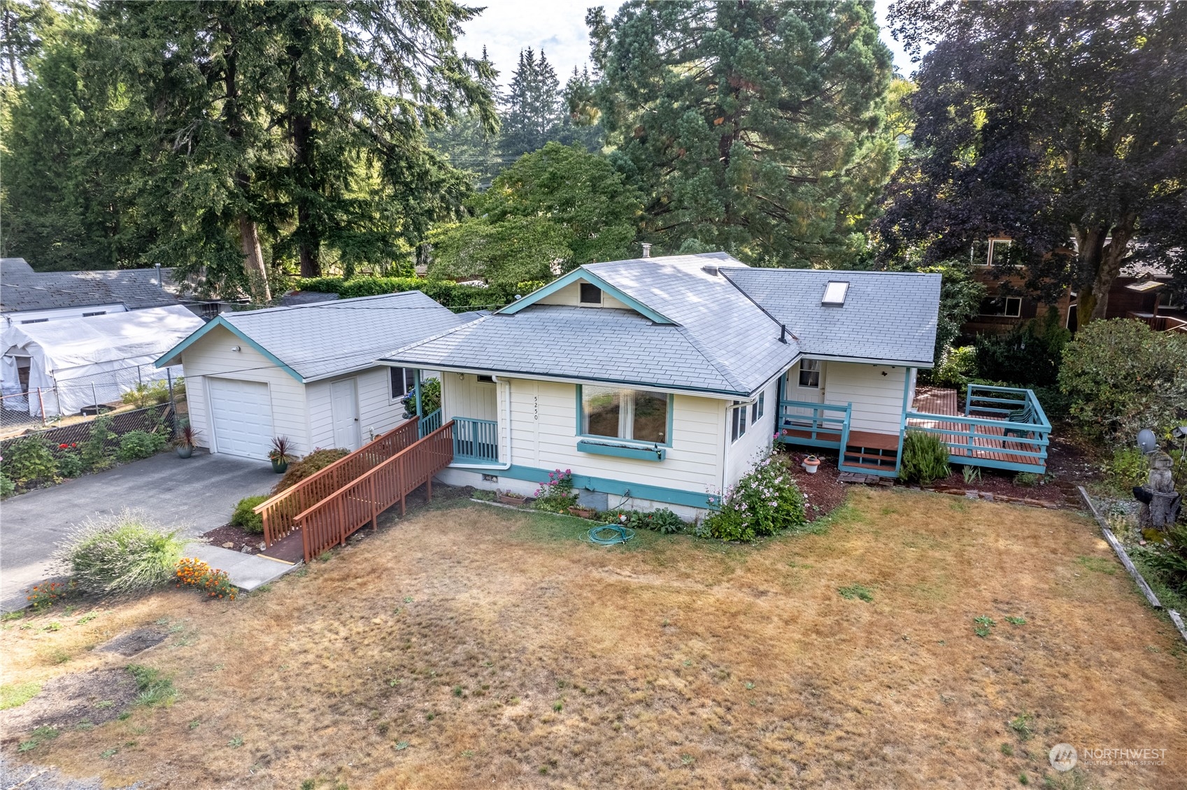 5250 Hansberry Street NW