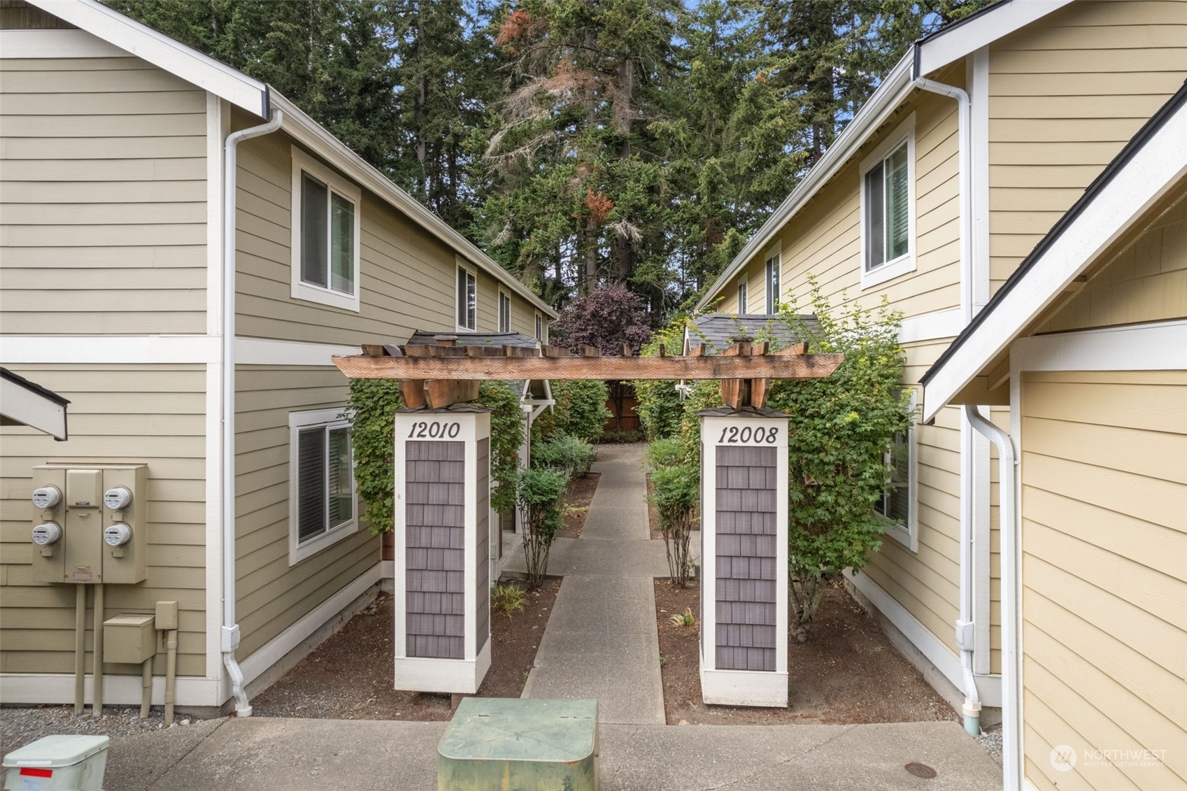 12010 113th Avenue Ct E #22