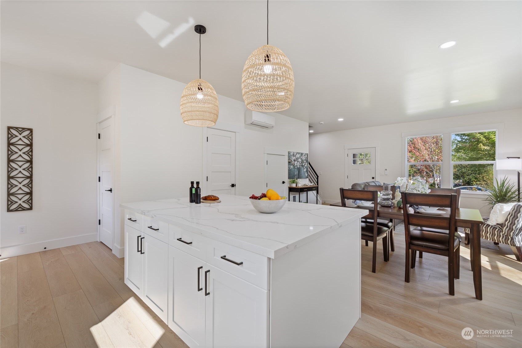 1838 E Morton Street