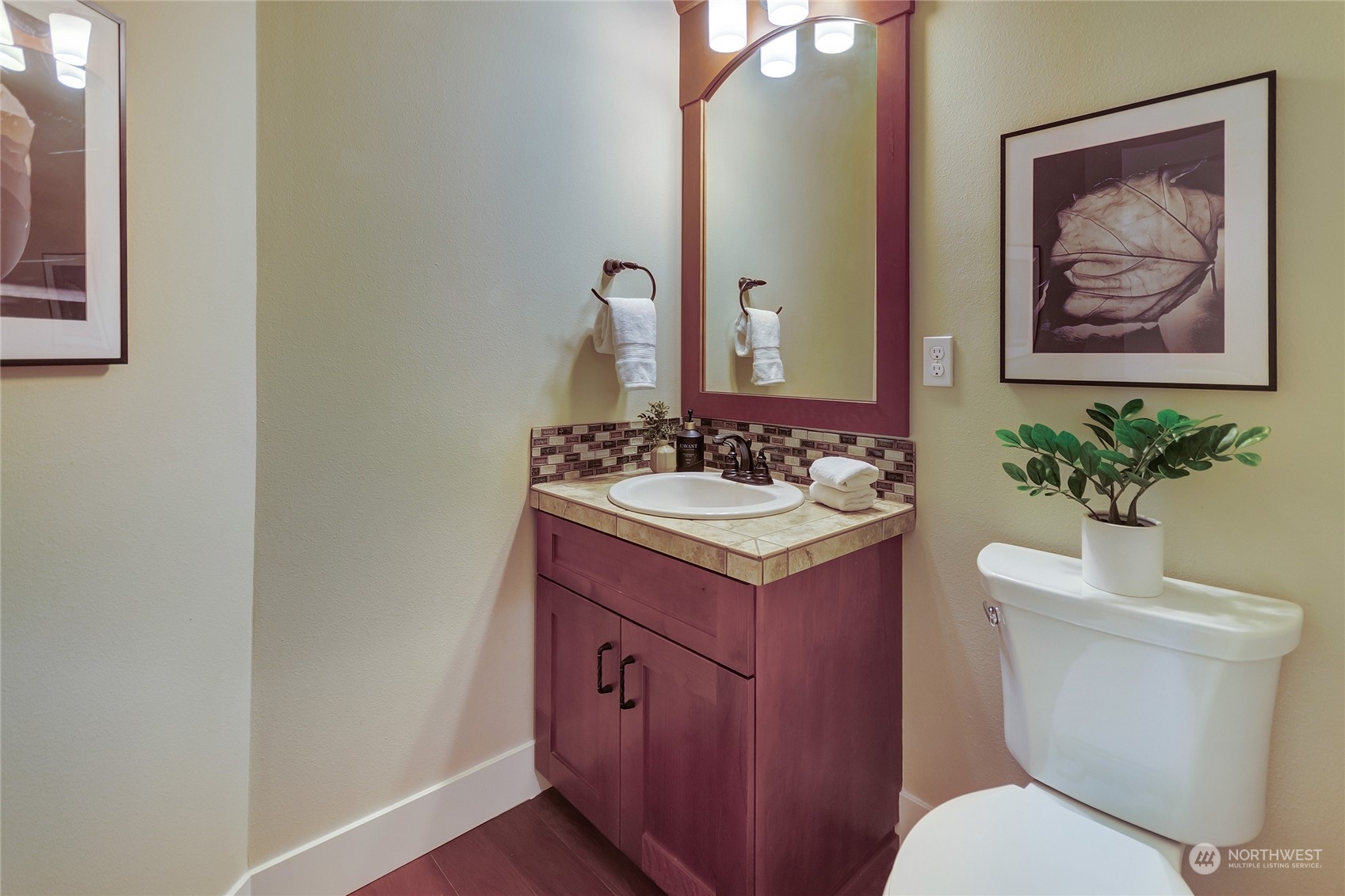 6028 213th Avenue Ct E