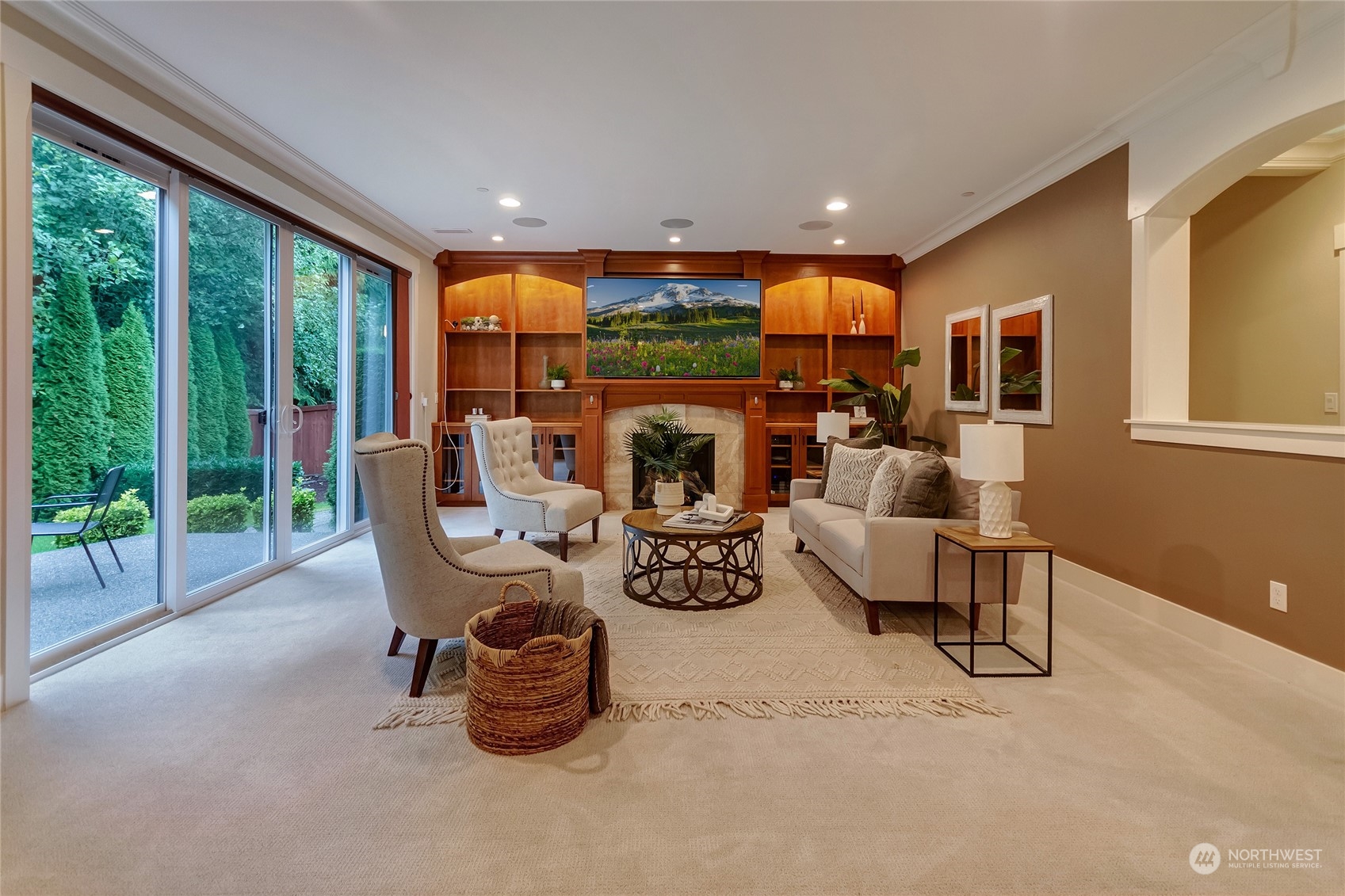 6028 213th Avenue Ct E