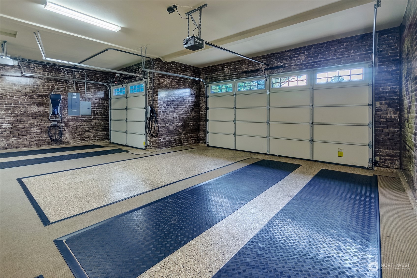 6028 213th Avenue Ct E